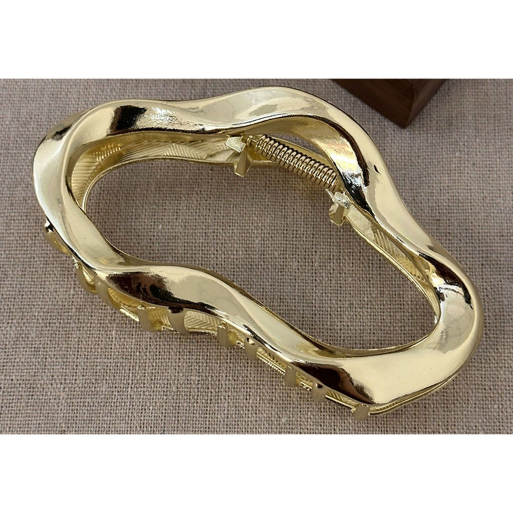 Women's Wavy Metal Hair Claw Clip with Hollow Design and Strong Grip 2.7x4.7in