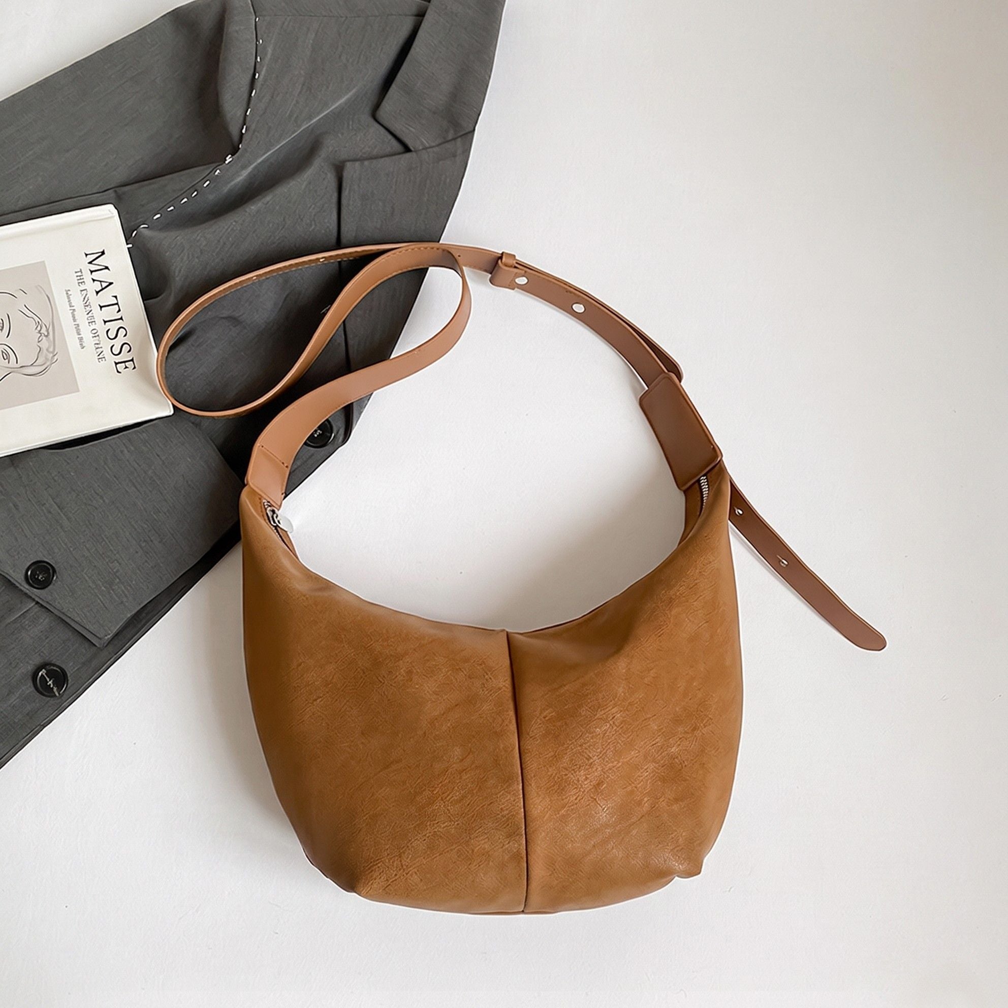 Soft Faux Leather Crescent Shoulder Bag Adjustable Strap Slouchy Everyday Crossbody Purse