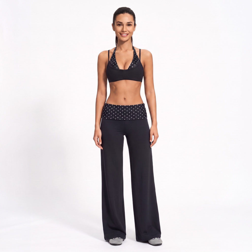 Layered Polka Dot Halter Sports Bra with Slim Straps for Yoga and Everyday Activewear