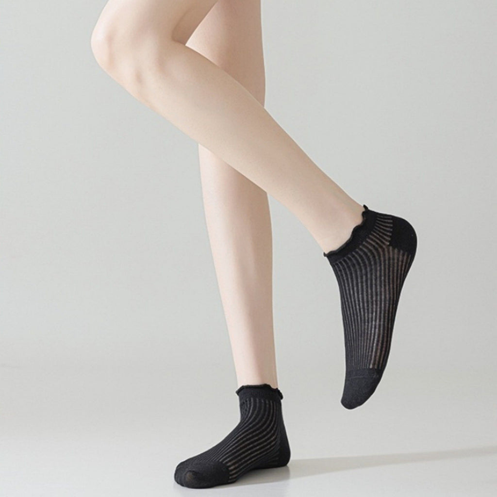 Anna-Kaci Women's Ribbed Ankle Socks with Ruffle Lettuce Trim Cuff Soft Breathable Knit 3-Pack