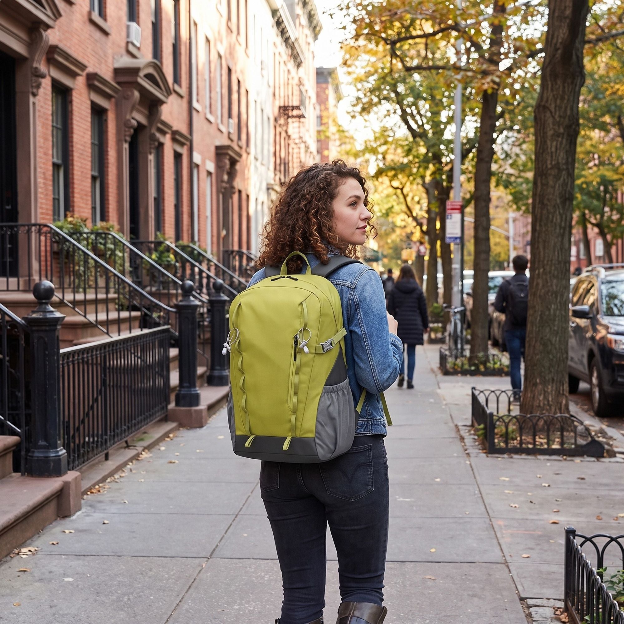 Travel Backpack with Side Pockets Front Zip Compartments Adjustable Straps Top Hle