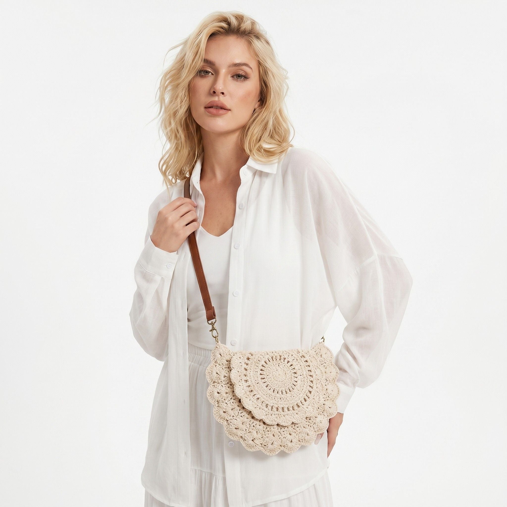 Crochet Crossbody Bag with Scalloped Flap Magnetic Closure and Shoulder Strap