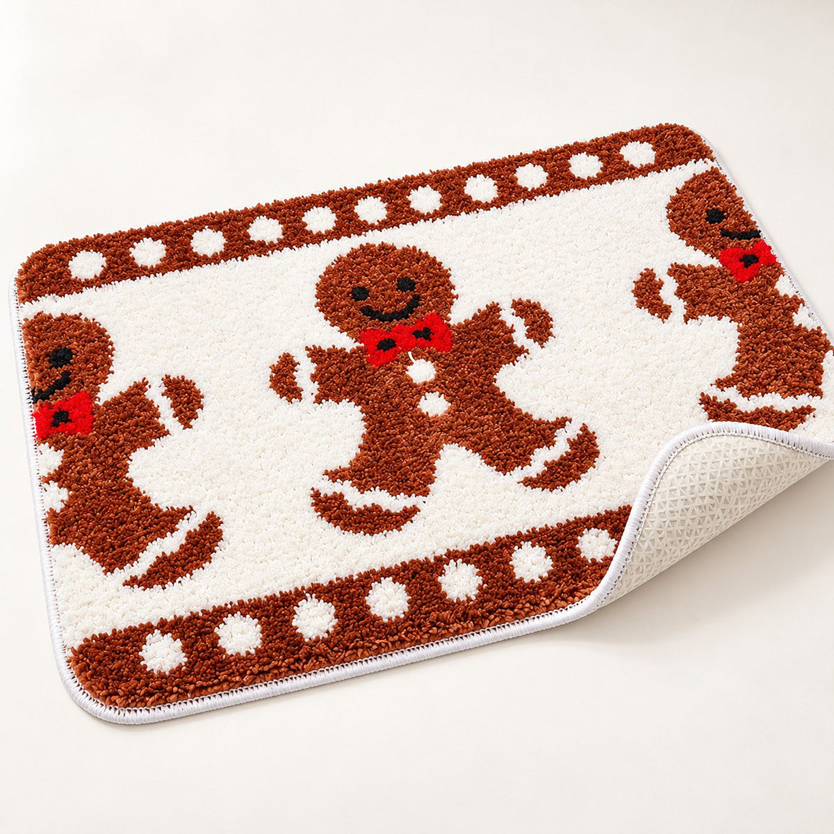 Christmas Gingerbread and Reindeer Tufted Bath Rug with Nonslip Backing 15.7 x 23.6 in