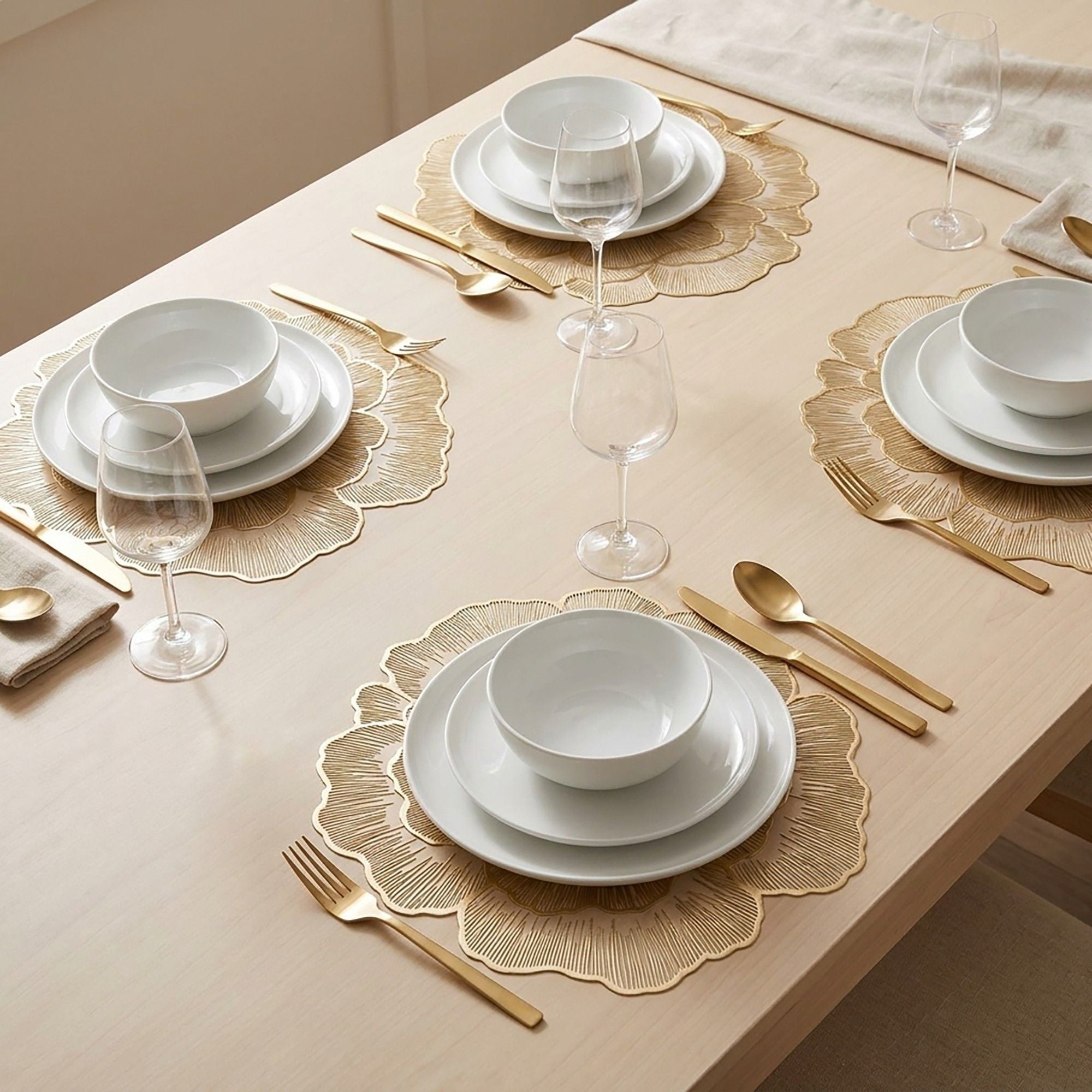 4 Pack Floral Round PVC Placemats Gold Trim Washable Heat Resistant Table Mats