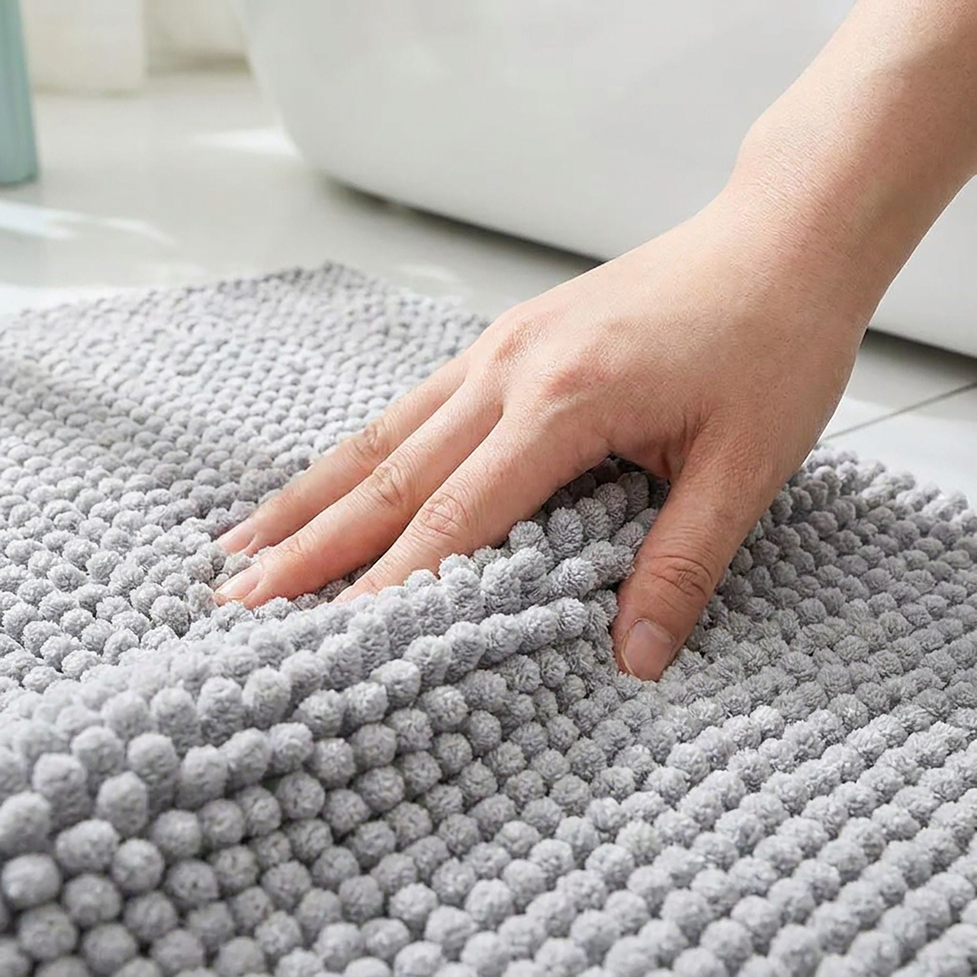 Chenille Bath Mat with Plush Pebble Texture and Non Slip Backing