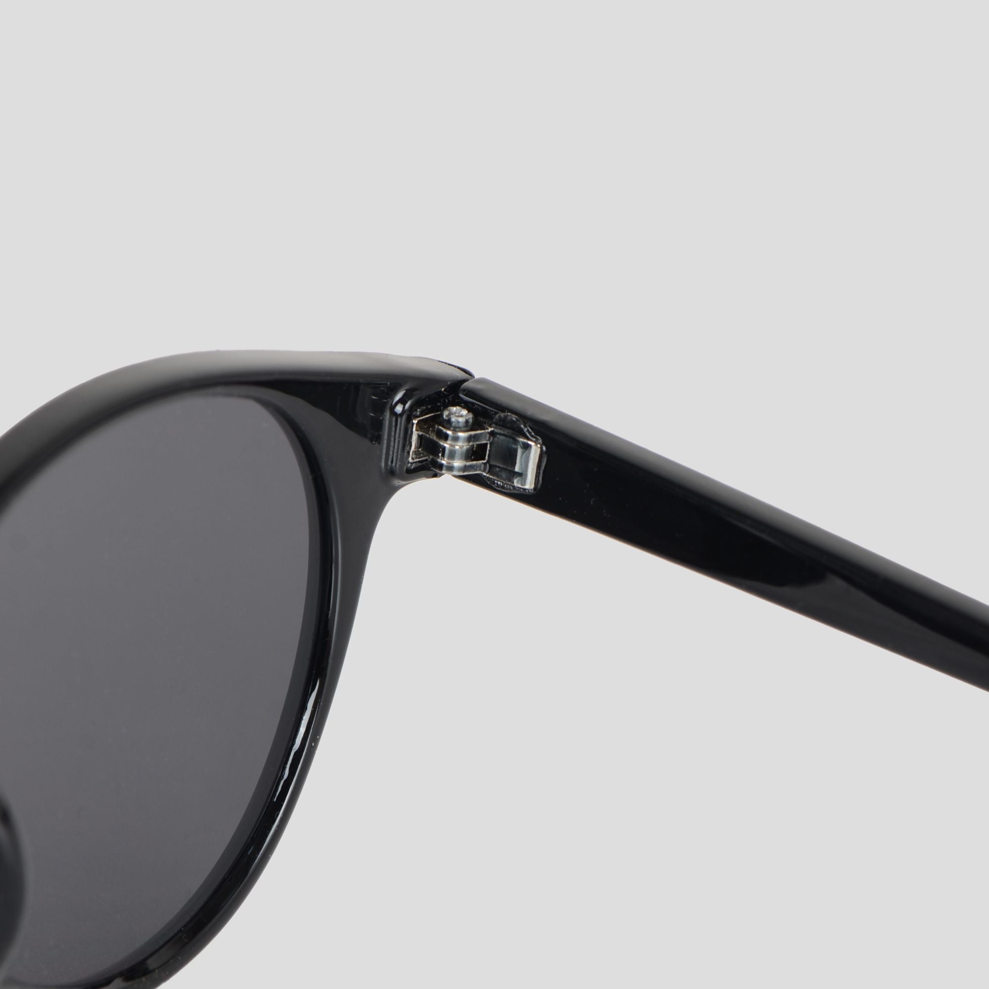 Anna-Kaci Women's Classic Round - Frame Polarized Sunglasses UV400 Protection