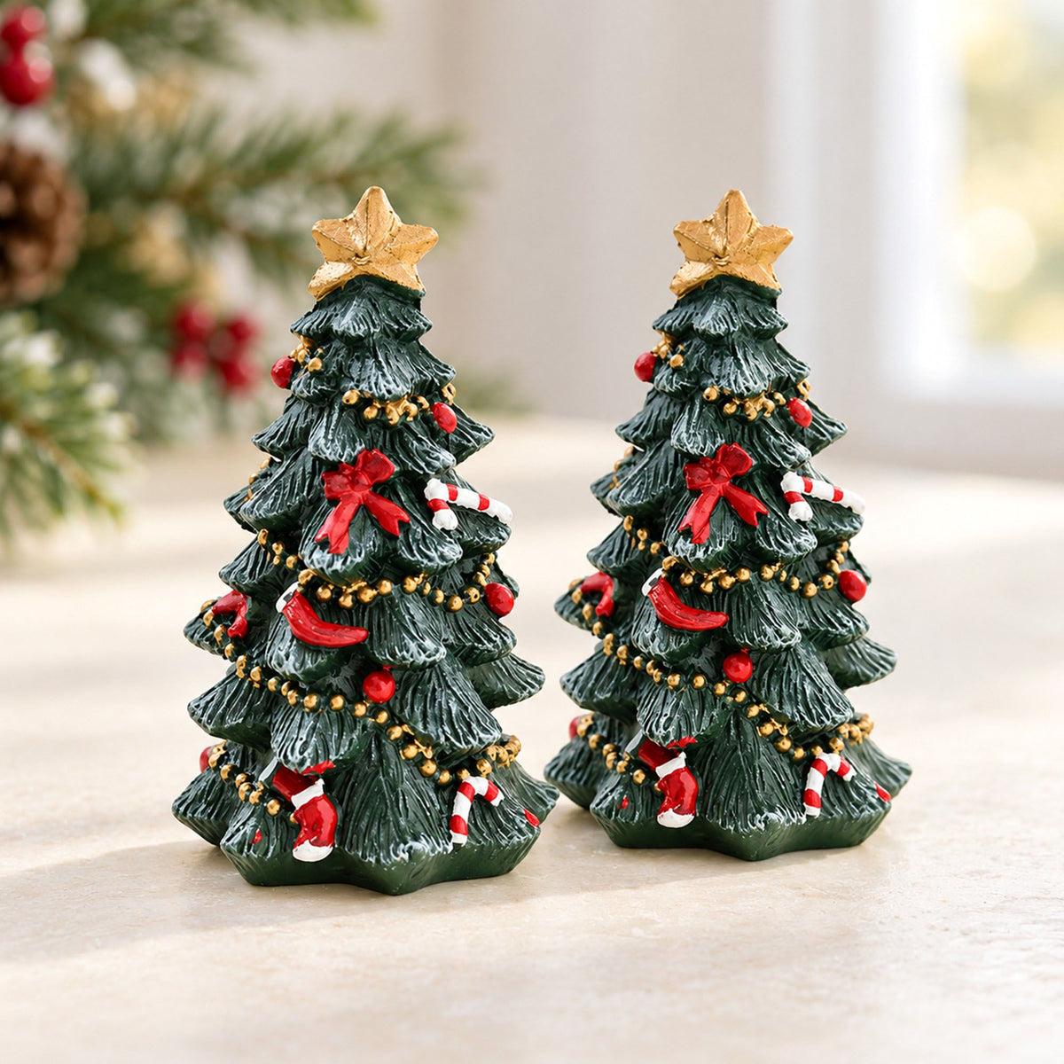 Mini Resin Christmas Tree Tabletop Holiday Decoration