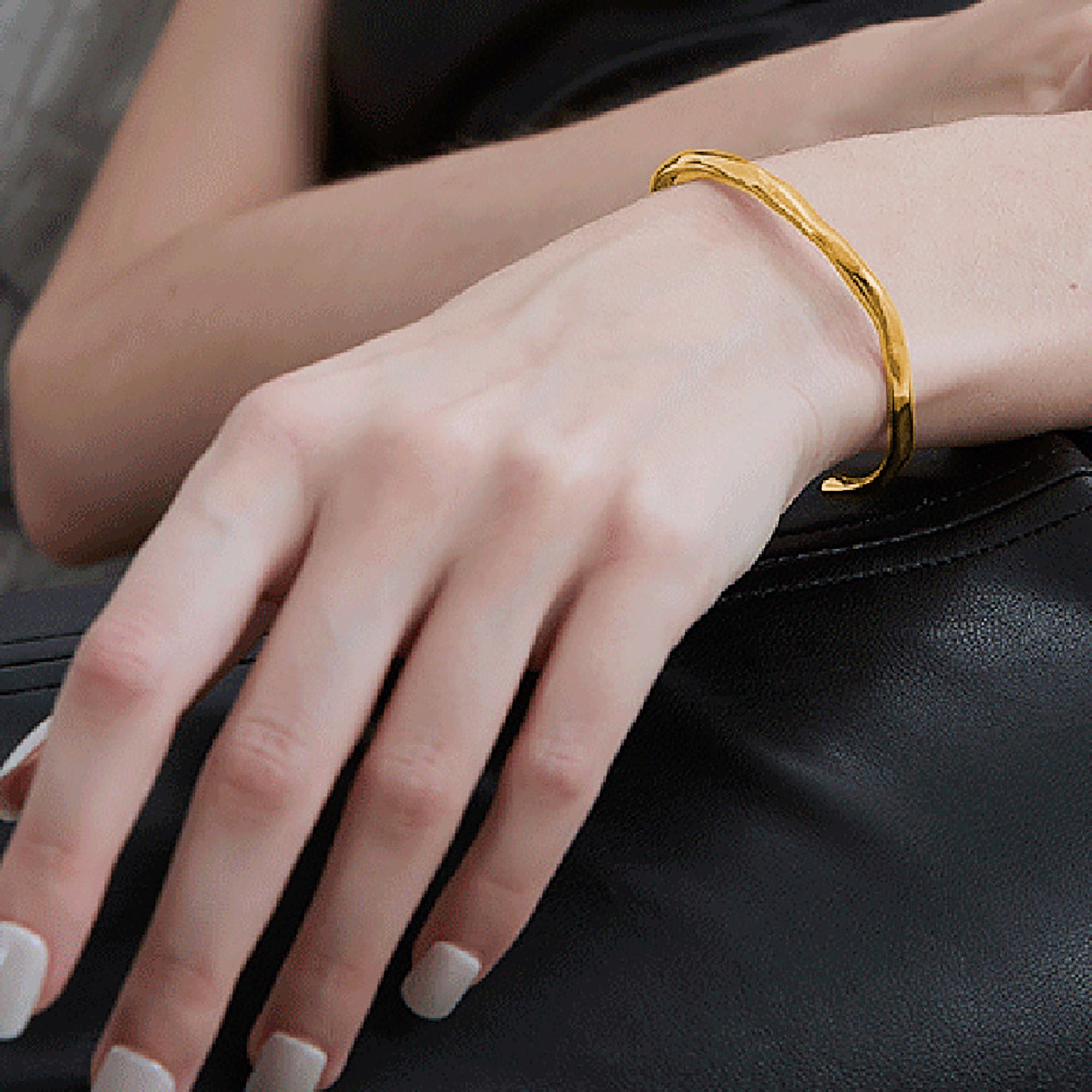 Women's Titanium Steel Wave Cuff Bracelet Adjustable Bangle for Casual & Dressy Styling