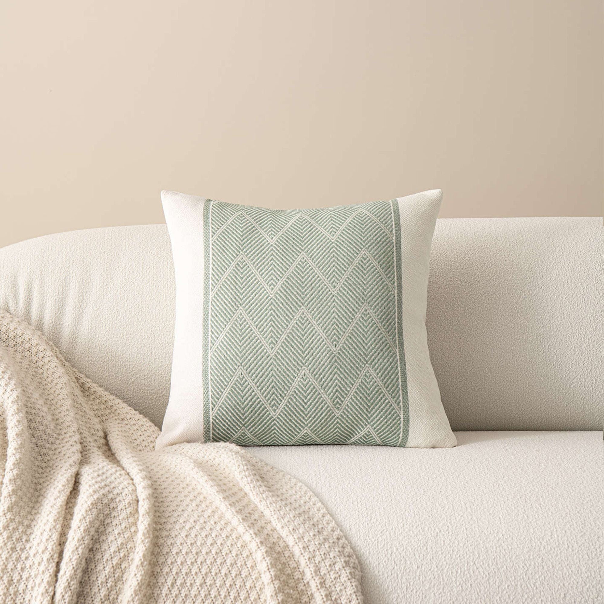 Decorative Throw Pillow Cover 17.7*17.7in Soft Cotton Fabric, Modern Chevron Pattern