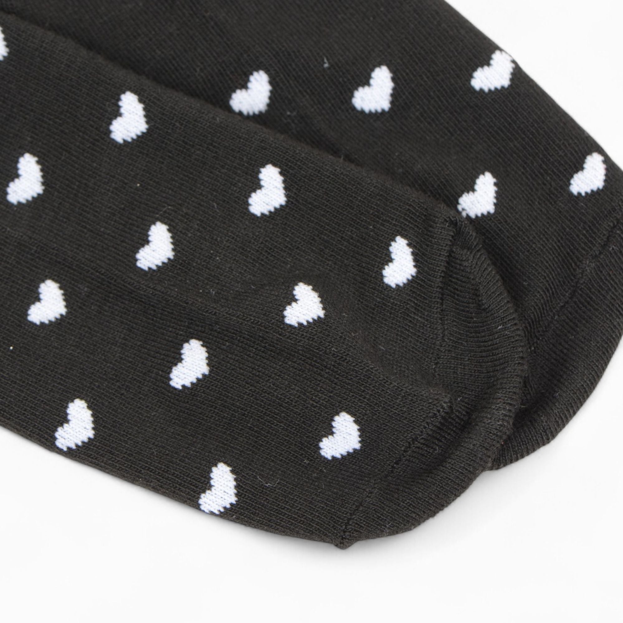 Anna-Kaci Women's Ankle Socks with Allover Heart Print and Soft Ribbed Cuff Trim