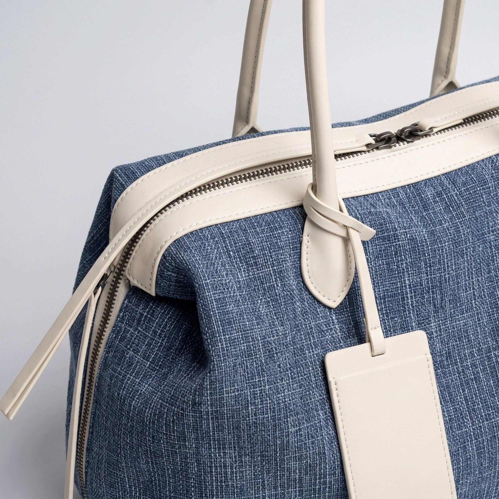 Large Textured Tote Bag with Double Handles and Zip Closure