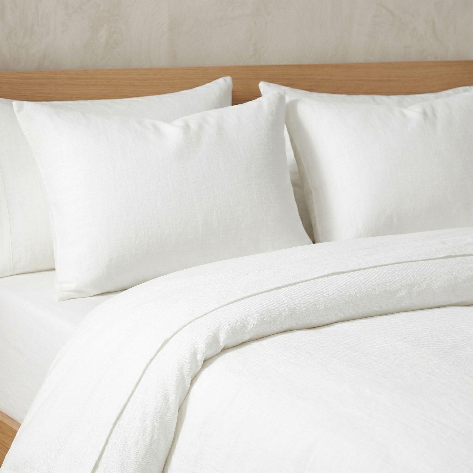 4-Piece Cotton Washed Bedding Set with Duvet Cover Flat Sheet and Pillowcases Textured Woven Finish