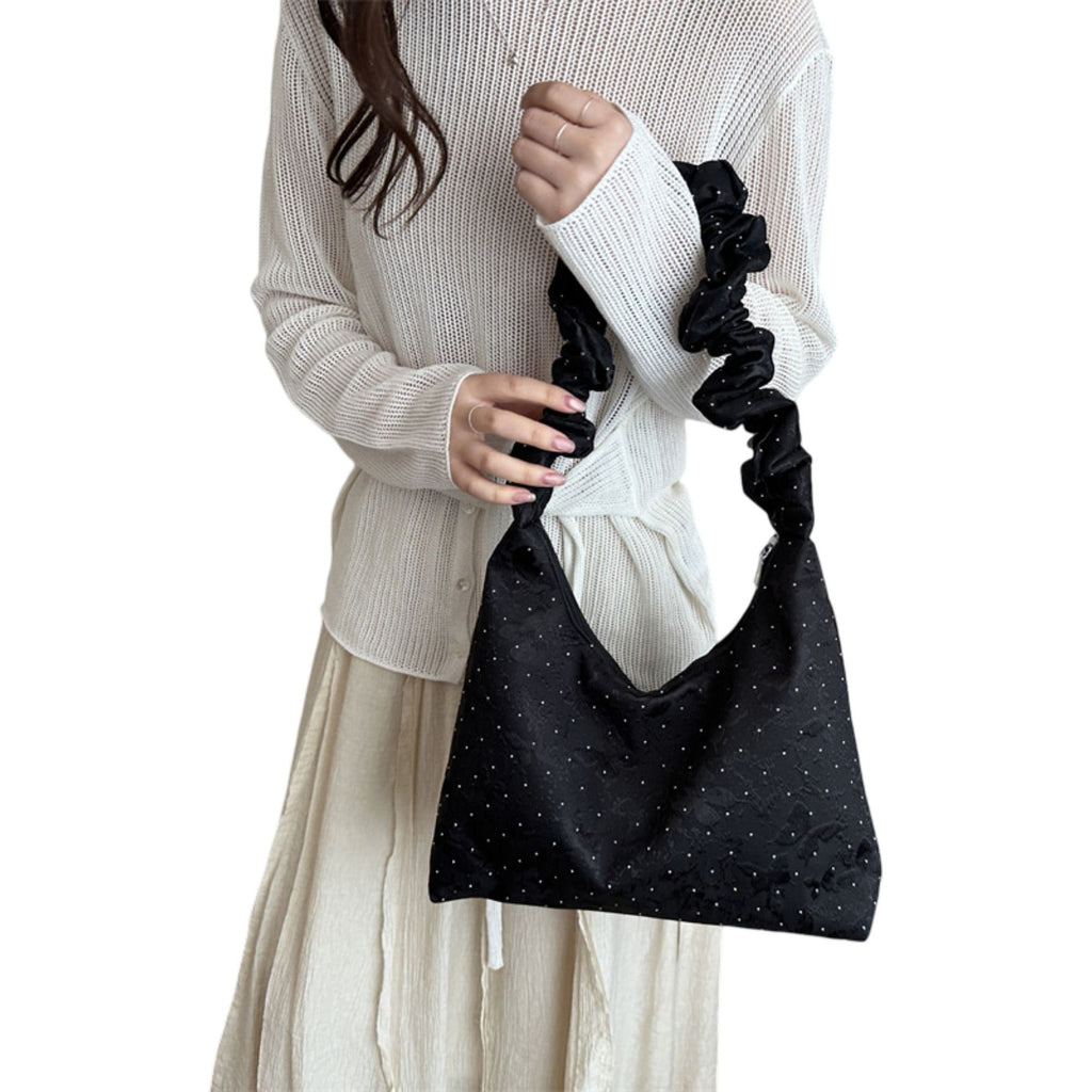 Shoulder Bag with Zipper Closure for Everyday Use
