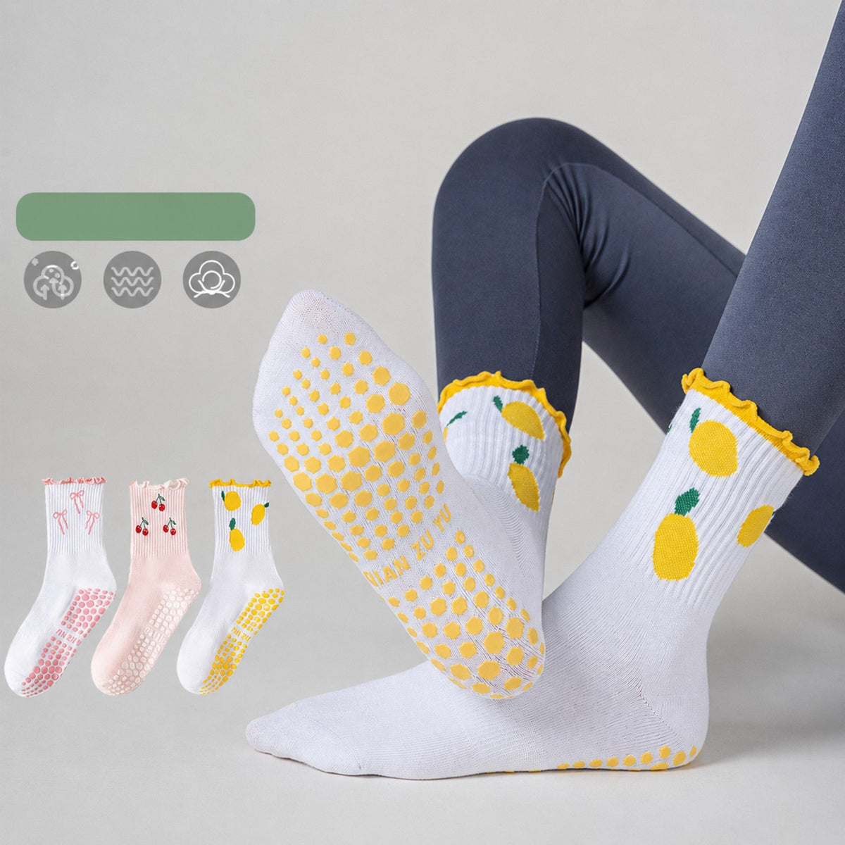 Non Slip Grip Crew Socks 3 Pair Pack Ruffle Cuff Novelty Pattern
