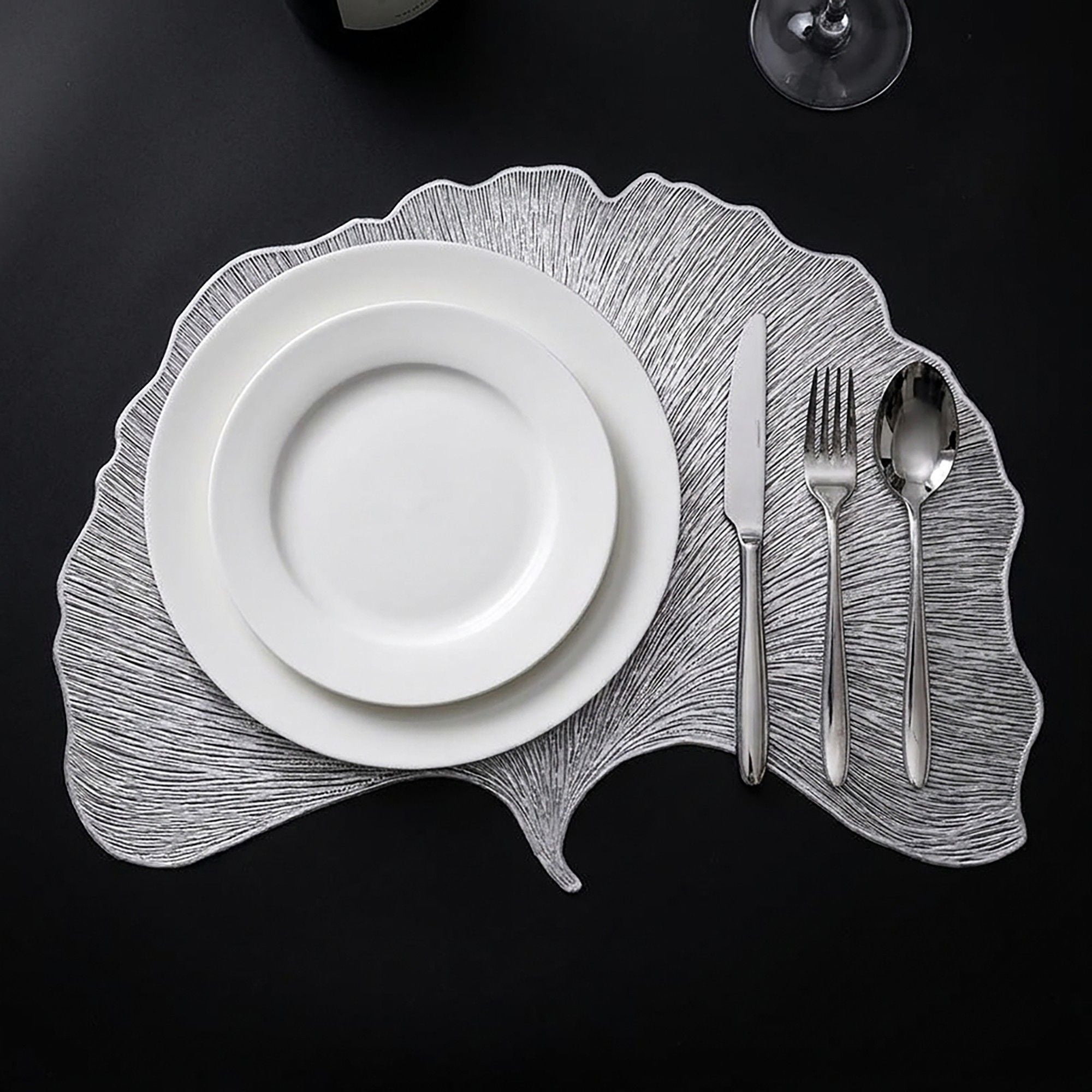4-Pack Metallic Ginkgo Leaf PVC Placemats Heat Resistant Textured Table Mats