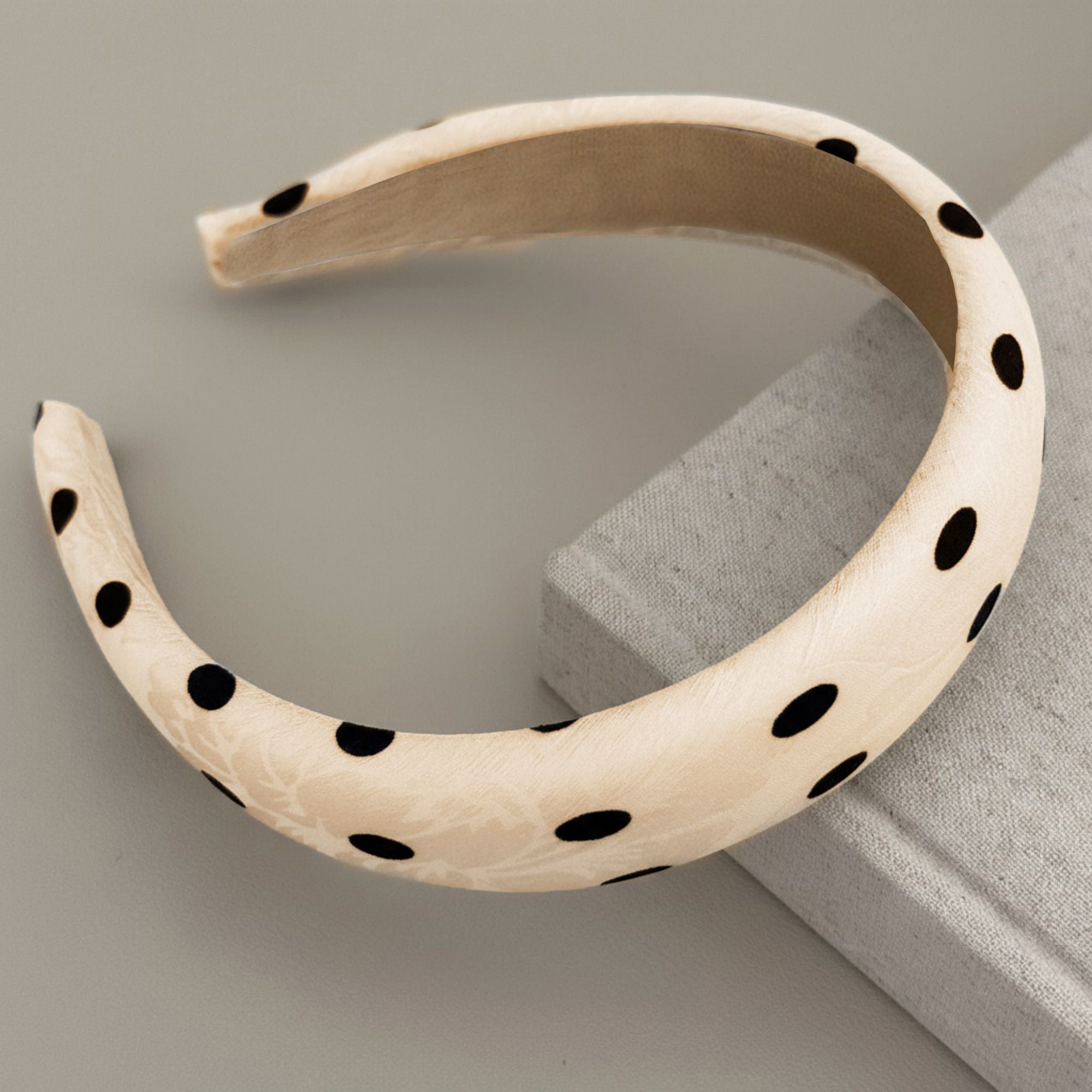 Polka Dot Padded Headband with Smooth Fabric Finish and Retro Style