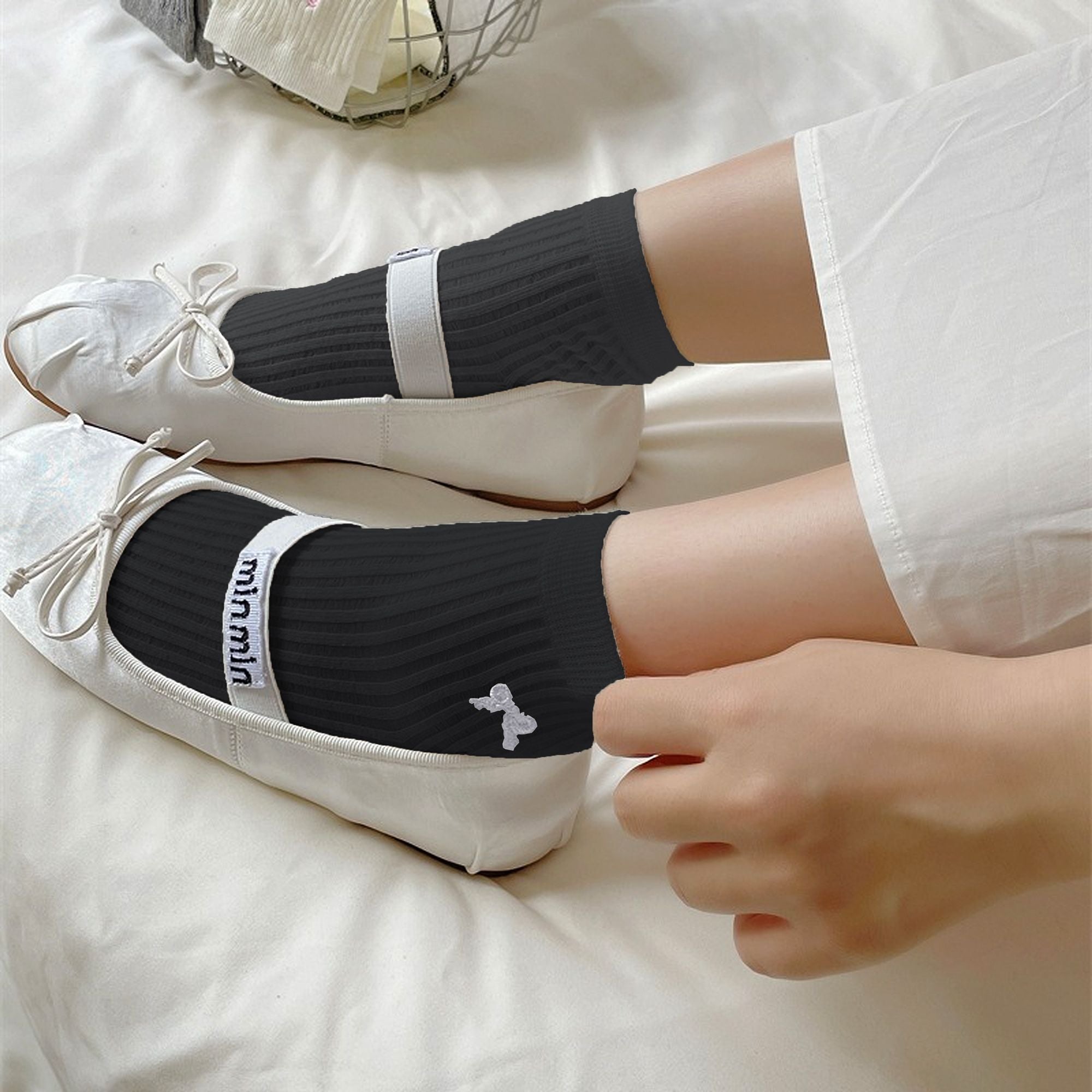 Anna-Kaci Women's Summer Ribbed Ankle Socks with Bow Embroidery