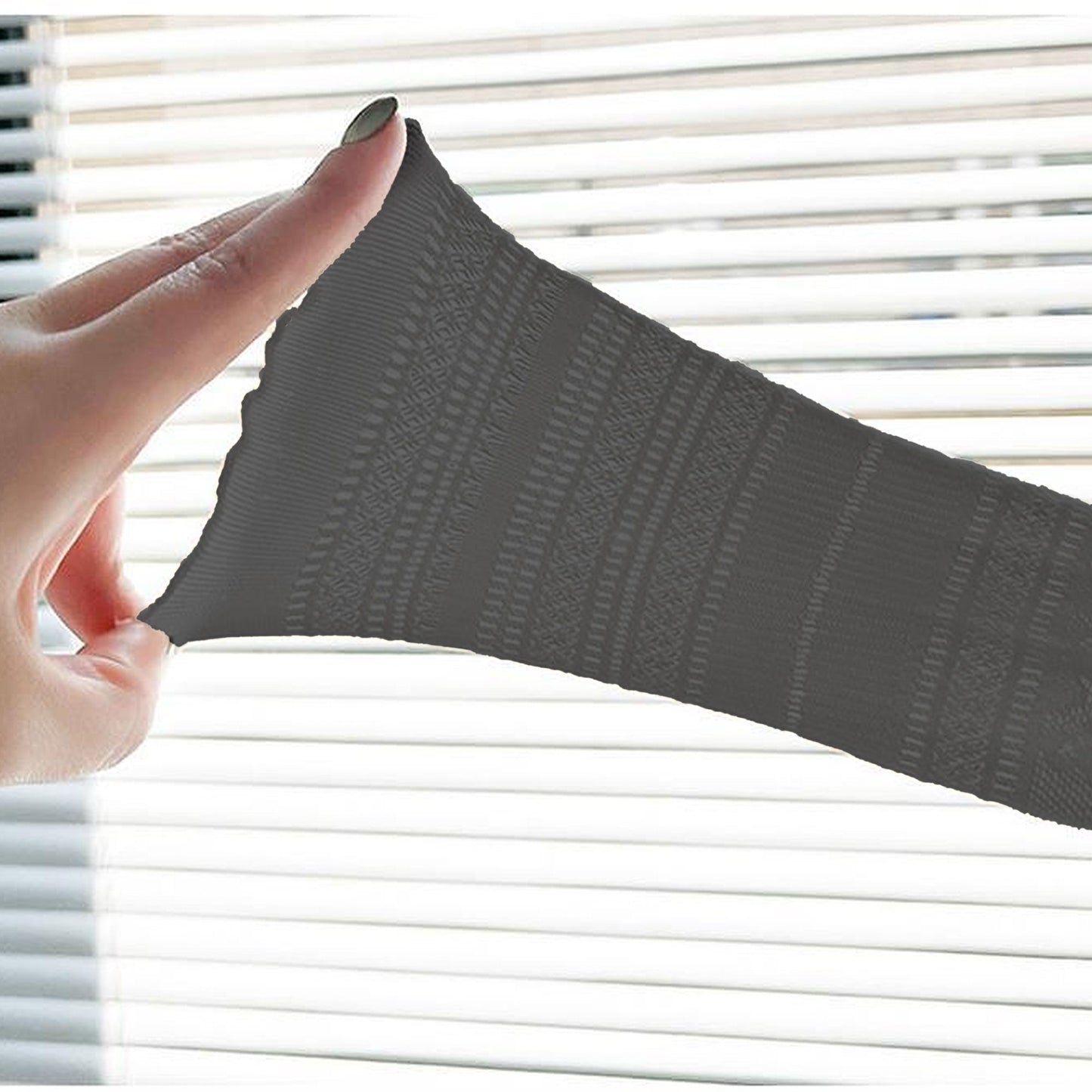 Anna-Kaci Lace Ankle Socks with Ruffle Cuff 6pk