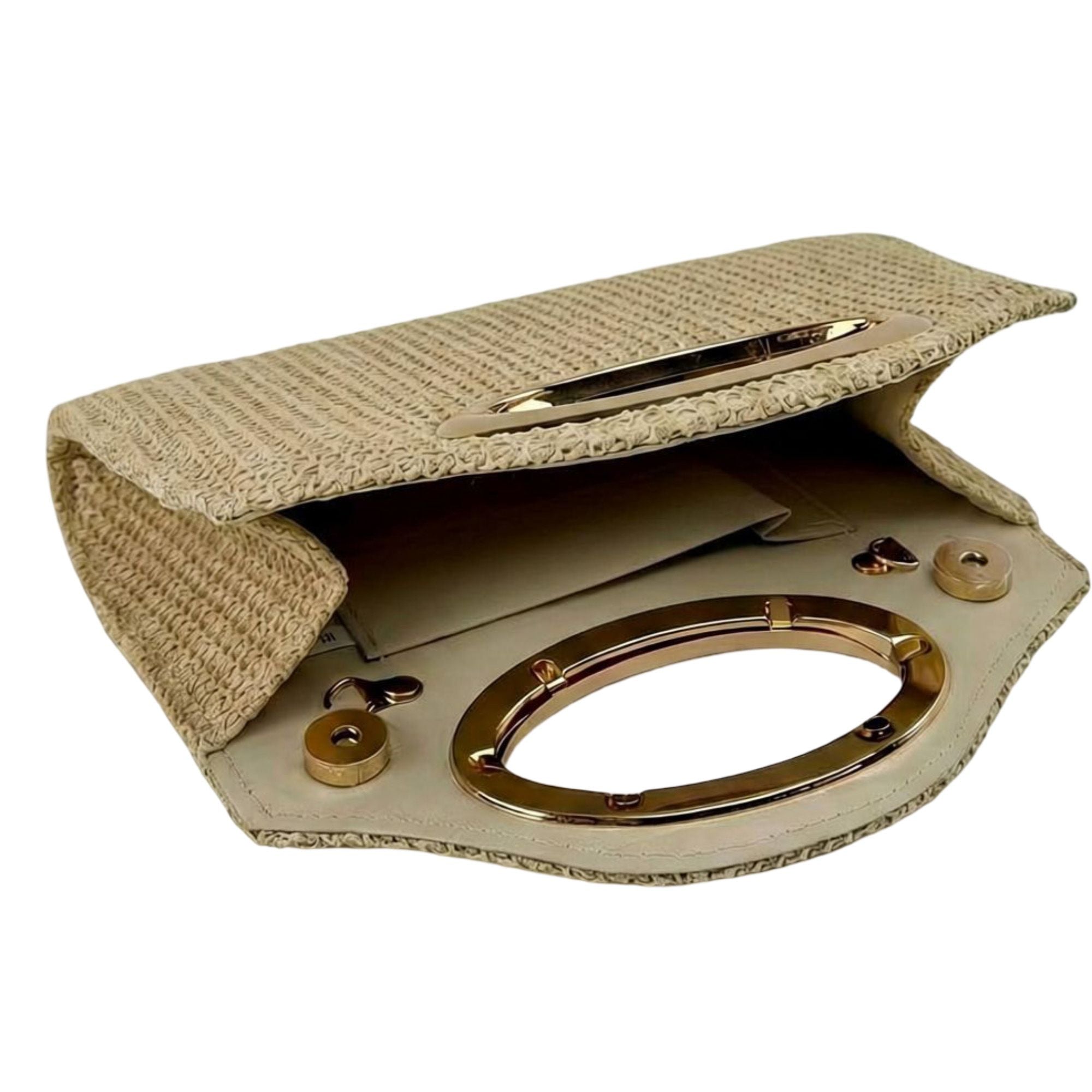 Handbag with Magnetic Closure Polyester Material Stylish Chain Accent