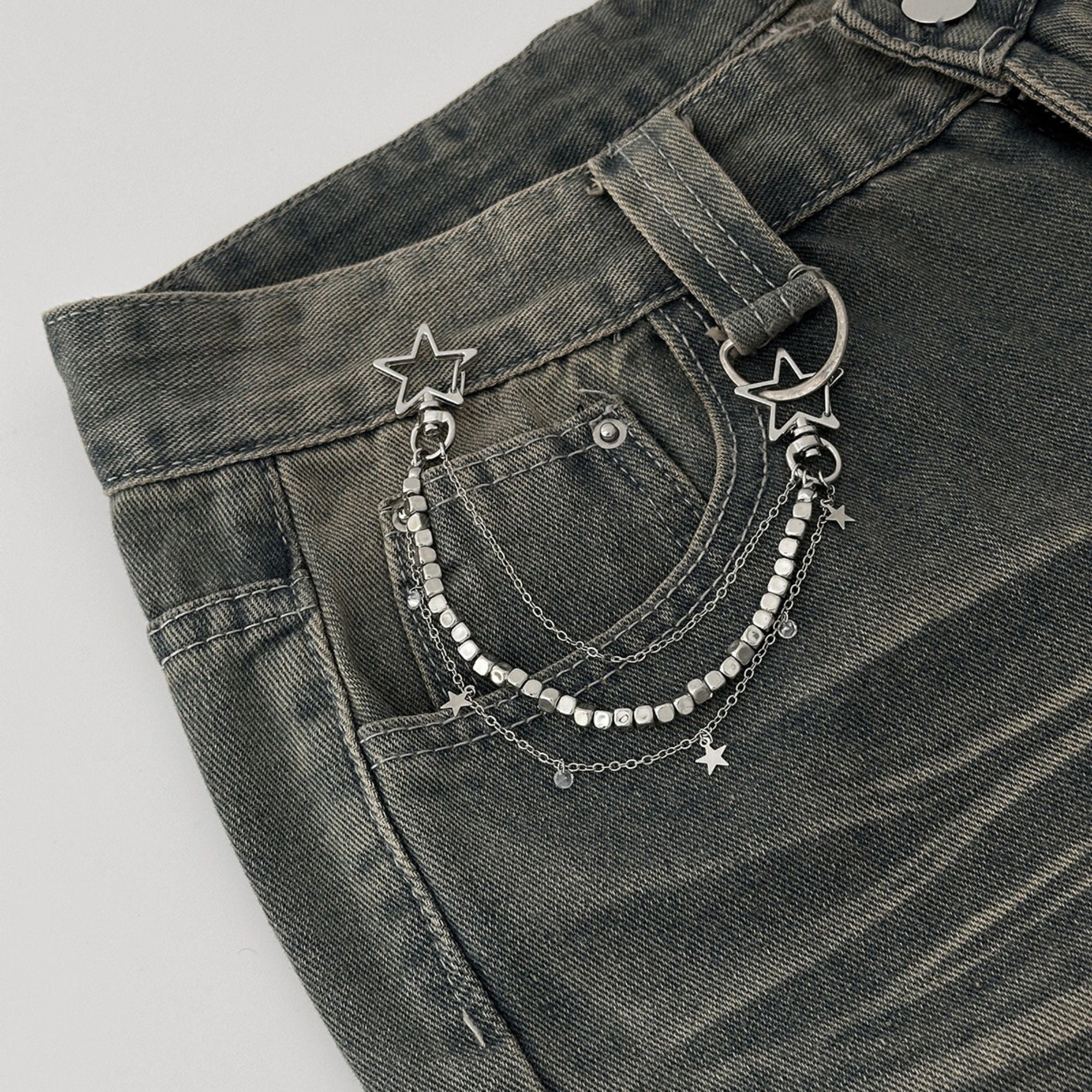 Star Chain Bag Charm with Layered Silver Tone Chains Dual Clips for Jeans Bags and Keys
