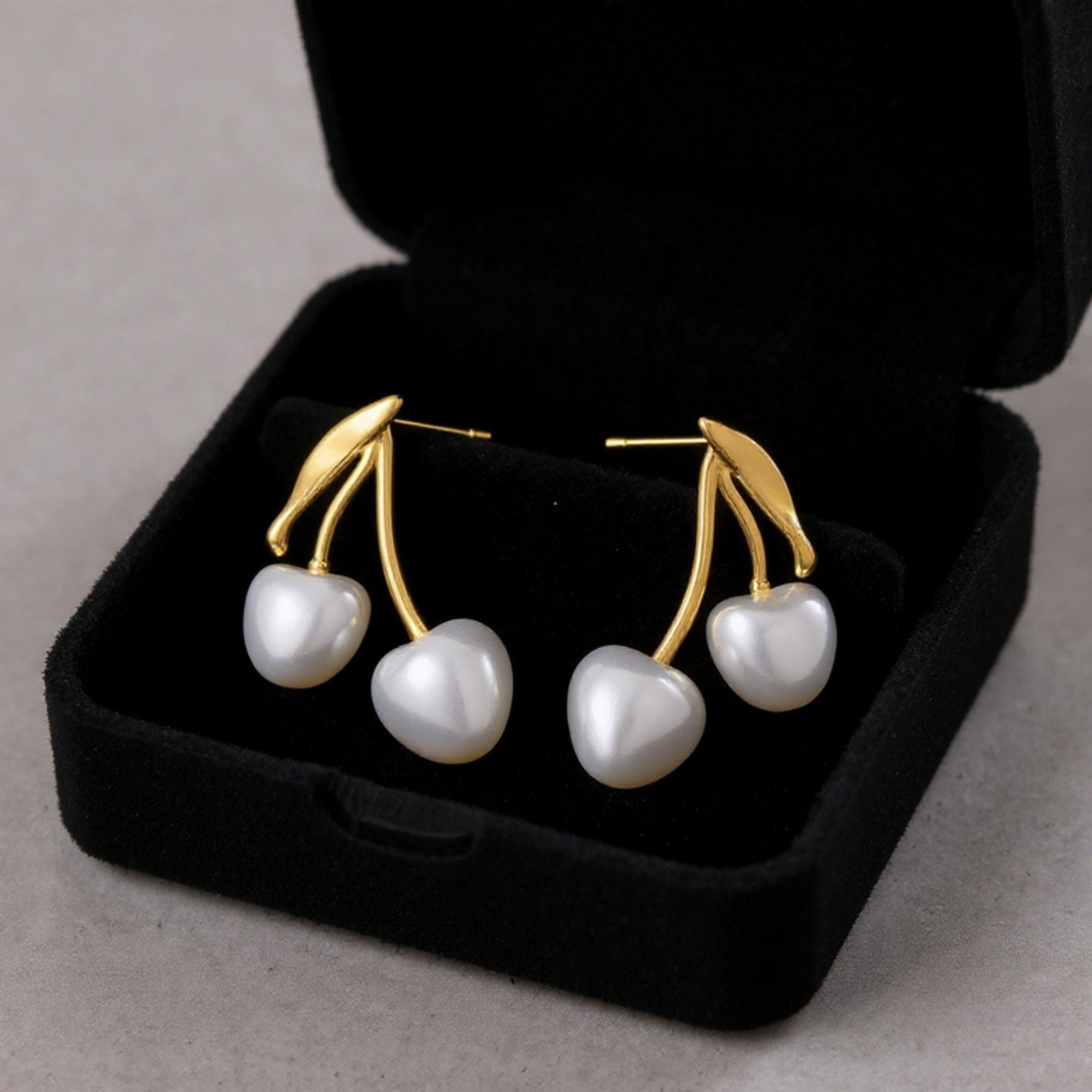 Women's Cherry Drop Earrings with Sculpted Heart-Shaped Fruit Charms and Delicate Leaf Accents for a Playful Modern Look