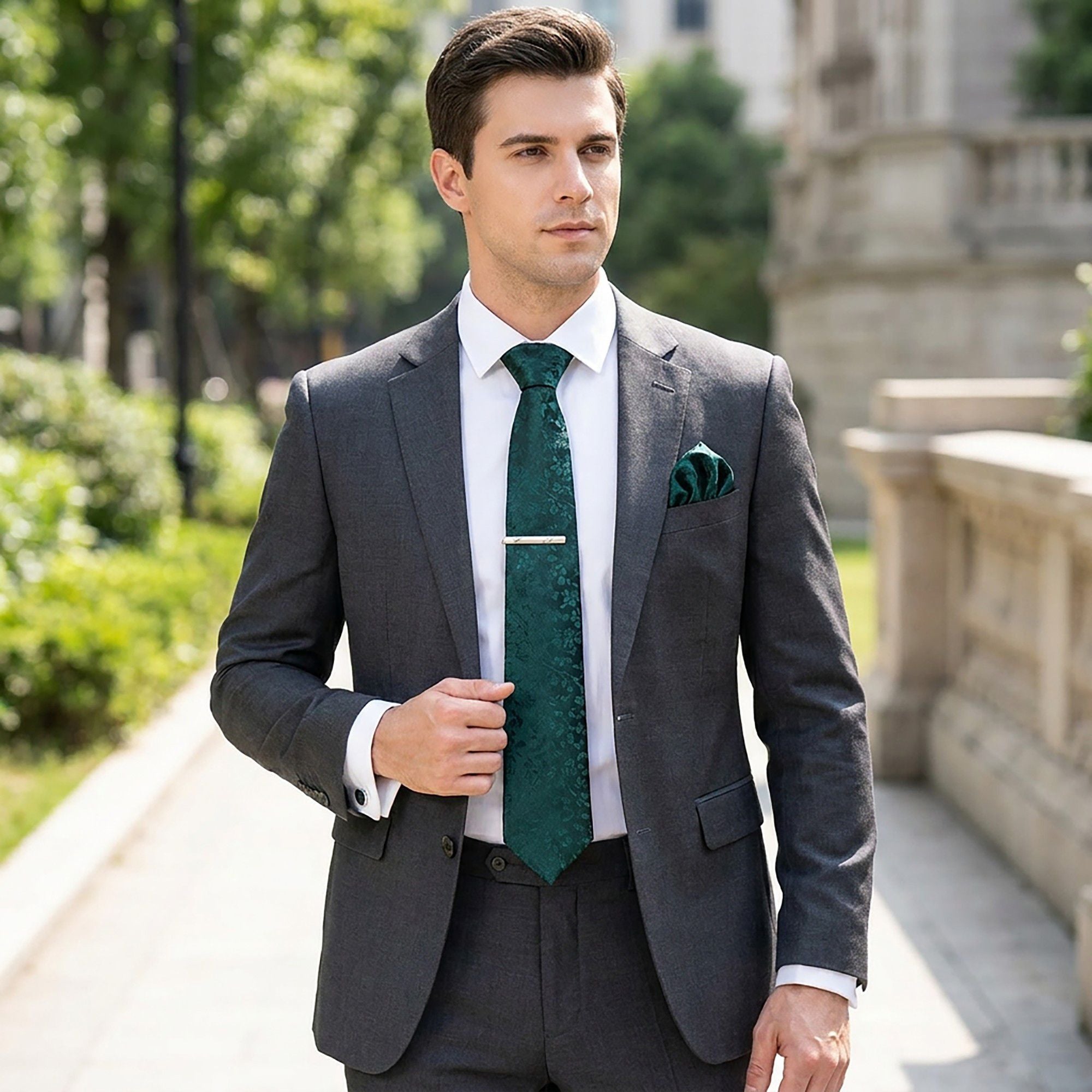 Men's Floral Print Tie Gift Set with Matching Pocket Square Cufflinks and Silver Tie Clip