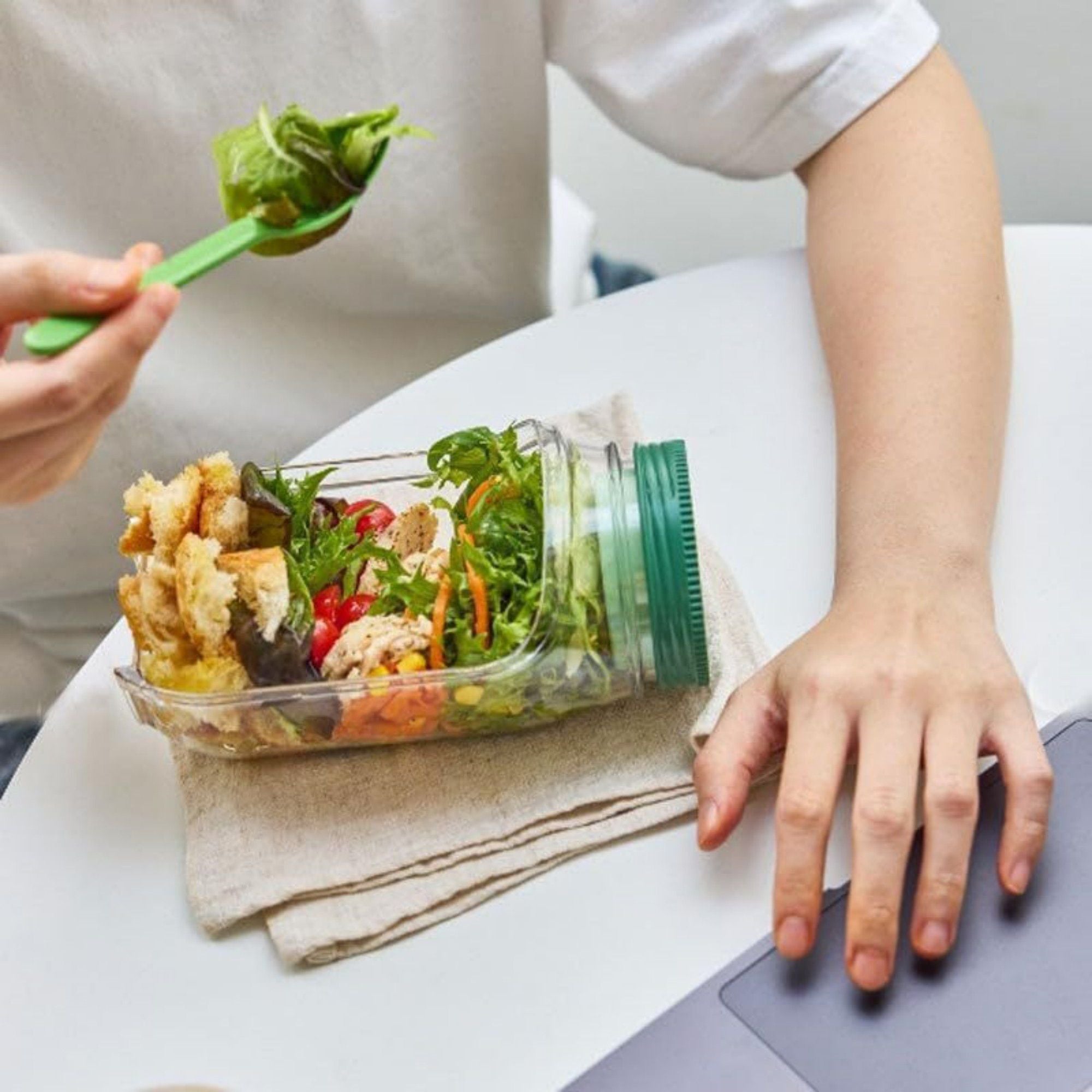Anna-Kaci 2pcs Portable Salad Container with Leak Resistant Lid and Built In Fork for On the Go Meals 4x7.5x3.5in