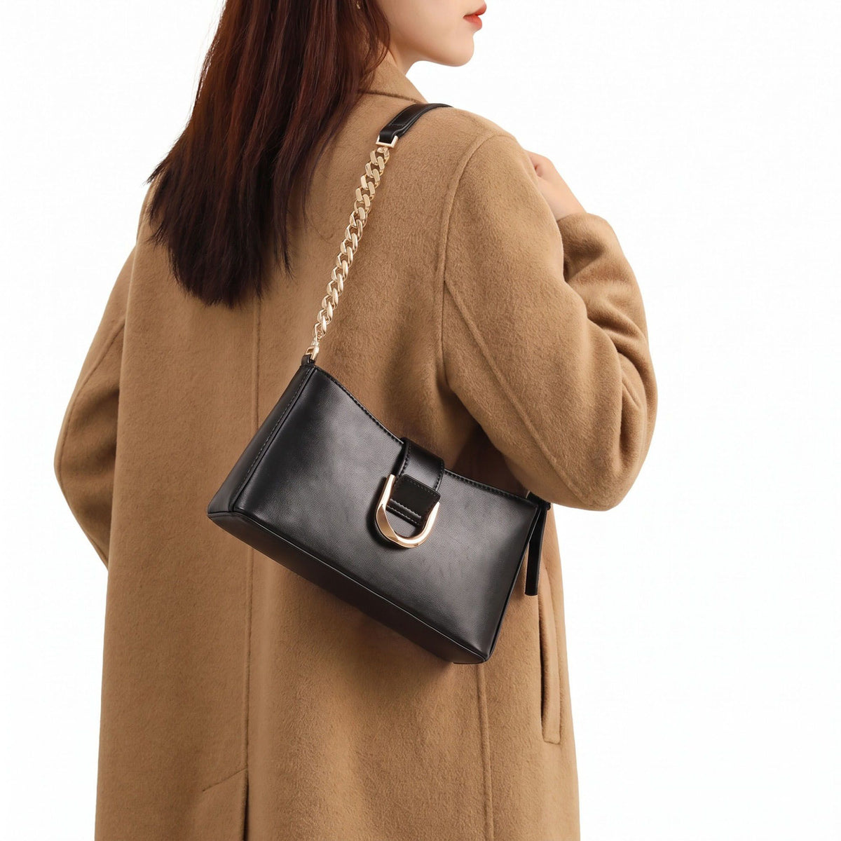 Shoulder Bag with Chain Strap Detail