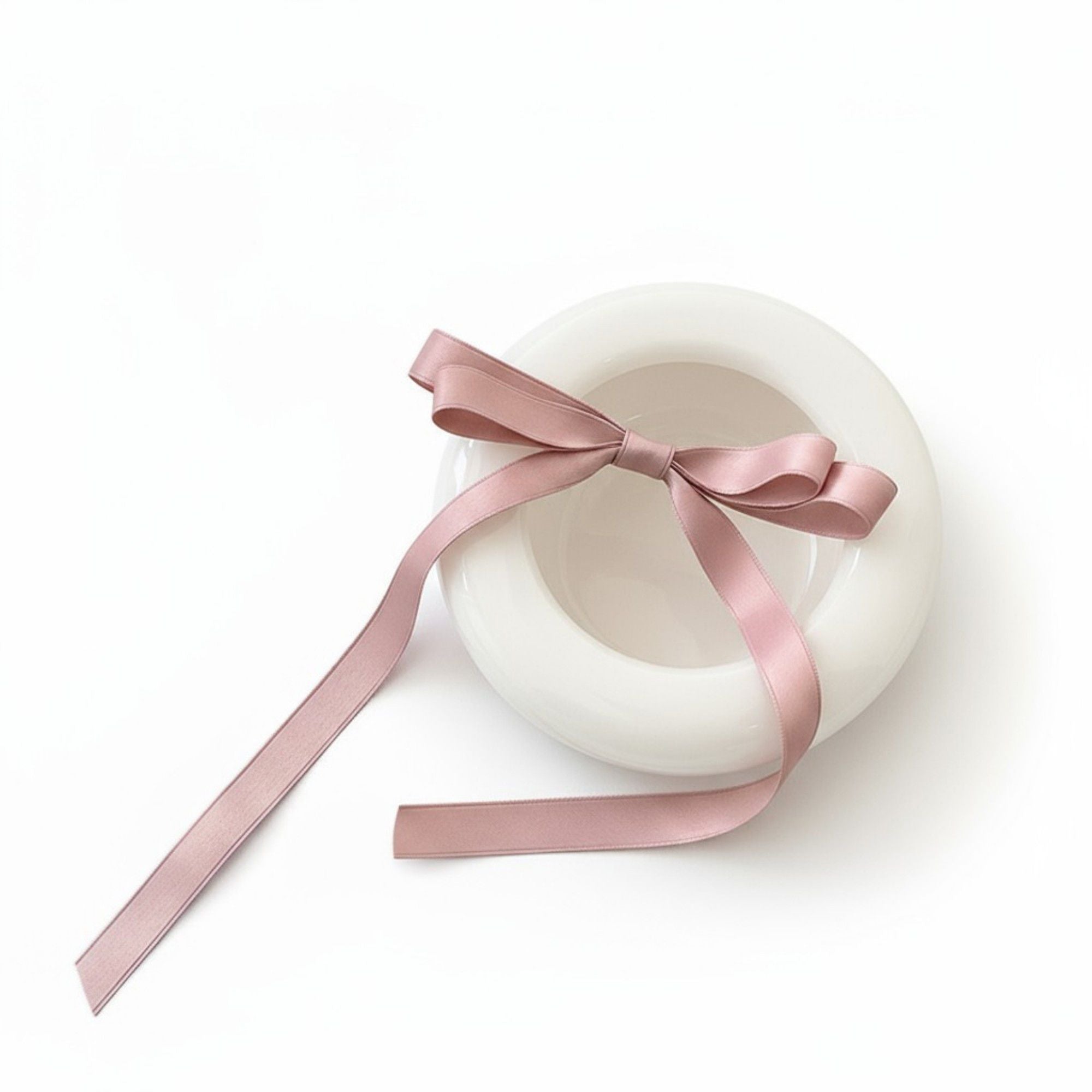 Long Ribbon Bow Hair Clip with Sleek Streamer Tails and Elegant Minimalist Design