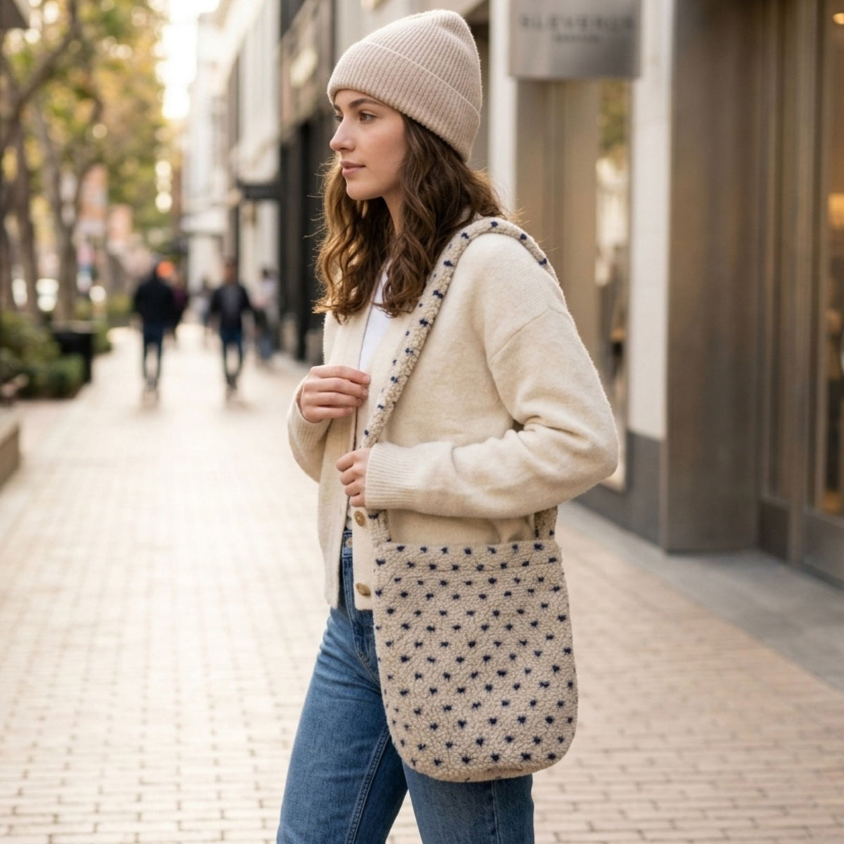 Fuzzy Shoulder Bag Soft Textured Tote Purse with Magnetic Closure