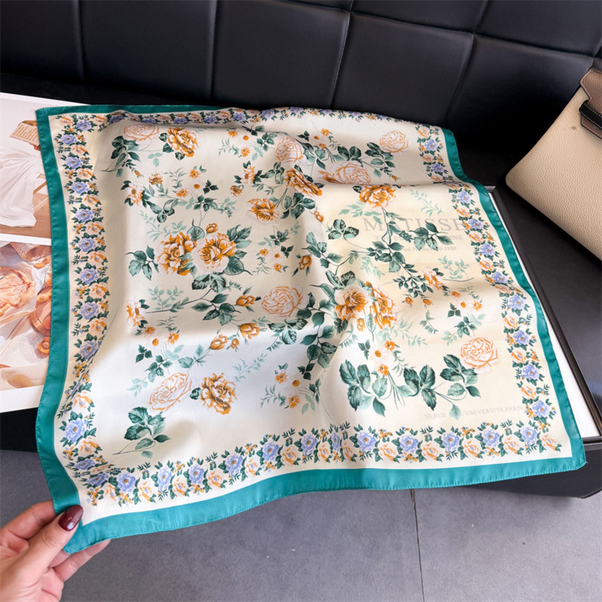 Vintage Floral Print Satin Feel Square Scarf Elegant Lightweight Fashion Neck Hair Scarf 27.5¡Á27.5 Inches