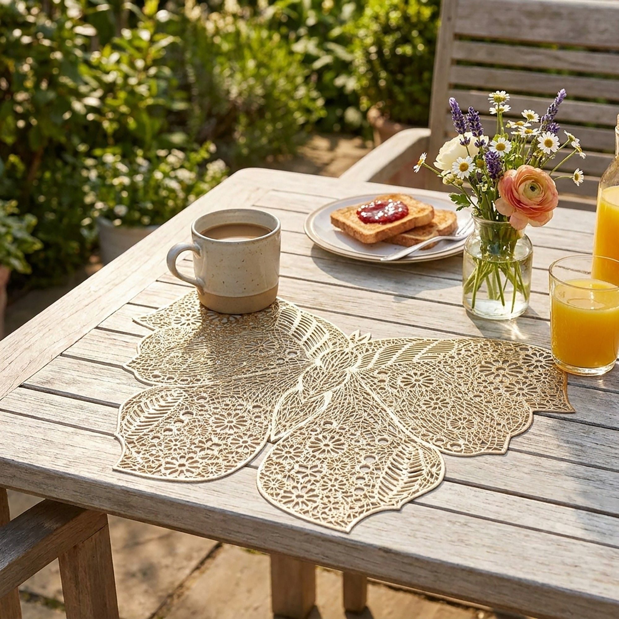 4 Piece Butterfly Placemat Set Decorative PVC Heat Resistant Table Mats for Dining Table