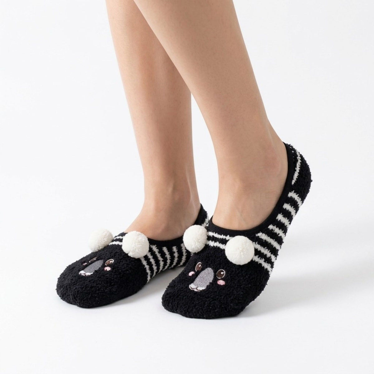 Fuzzy Bear Slipper Socks 2 Pair US 5-10.5