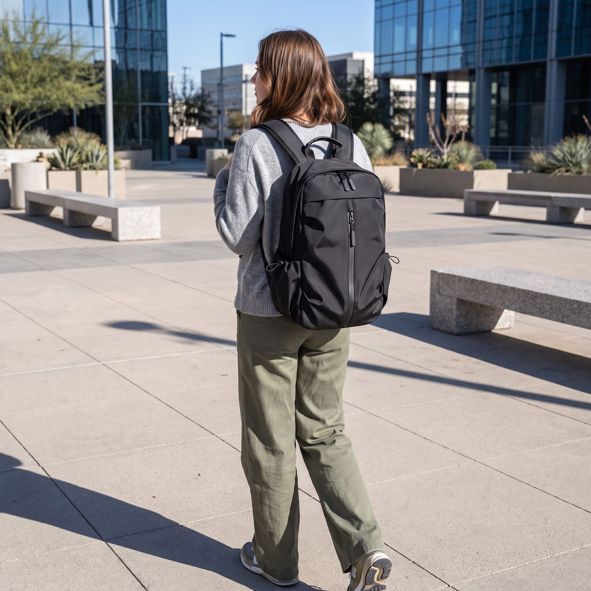 Multi-Pocket Commuter Travel Backpack with Padded Straps and Side Pockets