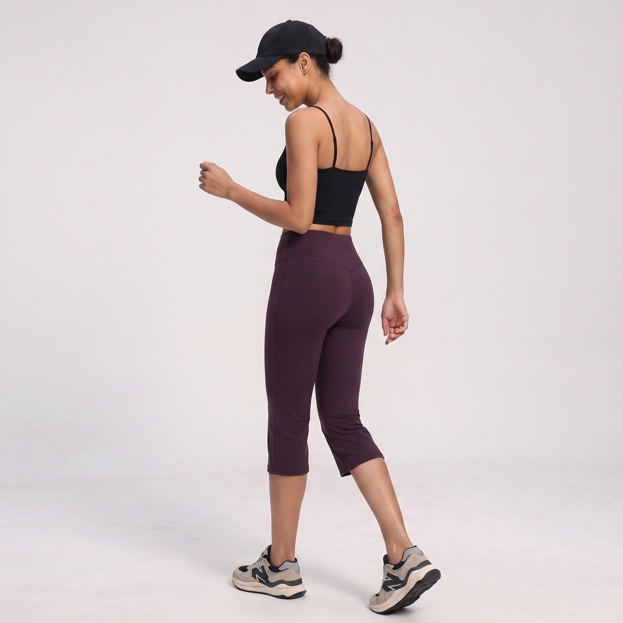High Waist Cropped Flare Yoga Pants Fitted Capri Workout Leggings for Dance and Athleisure