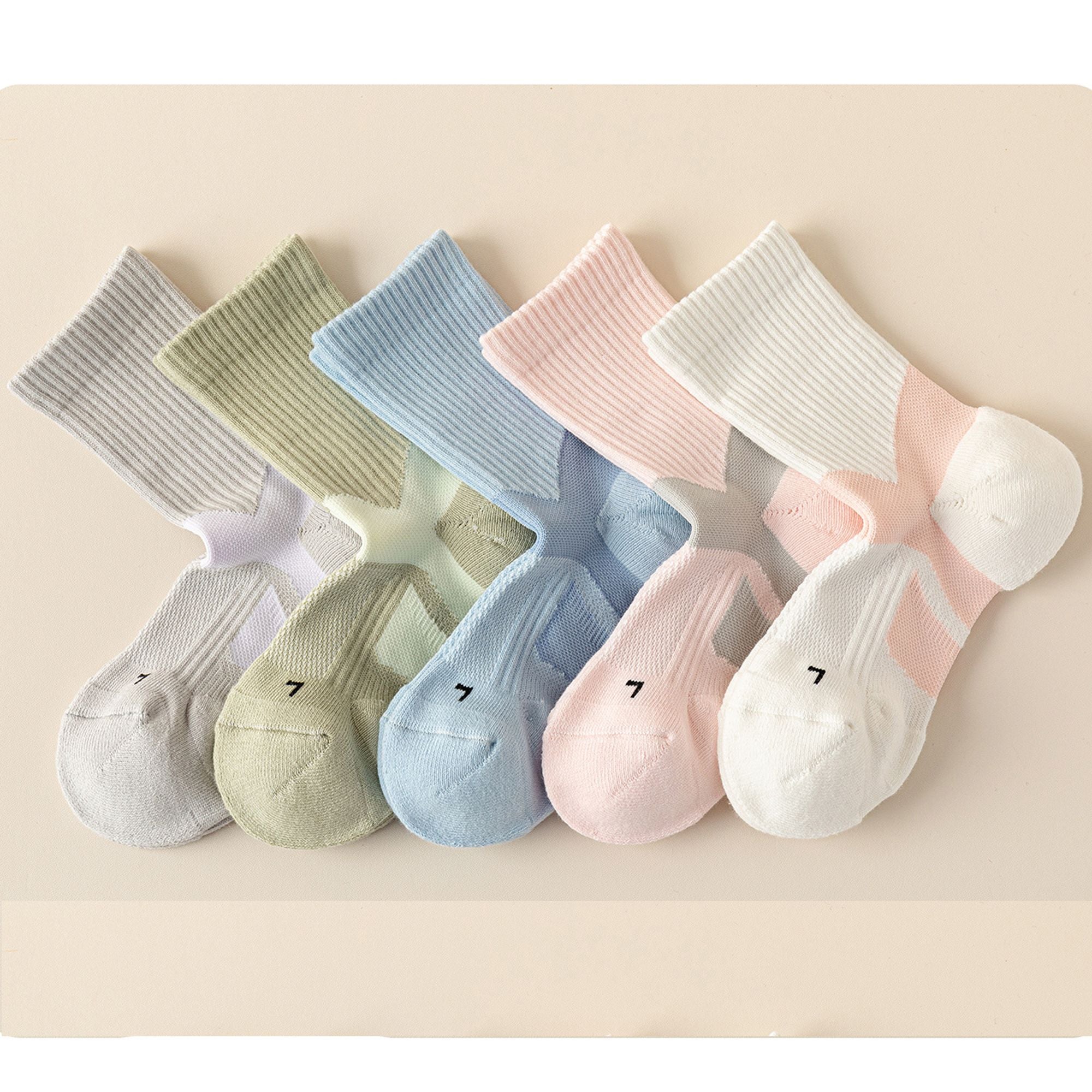 Anna-Kaci Women's 3-Pair Pack Cushioned Sports Crew Socks with Arch Support Mesh Panels and Ankle Compression