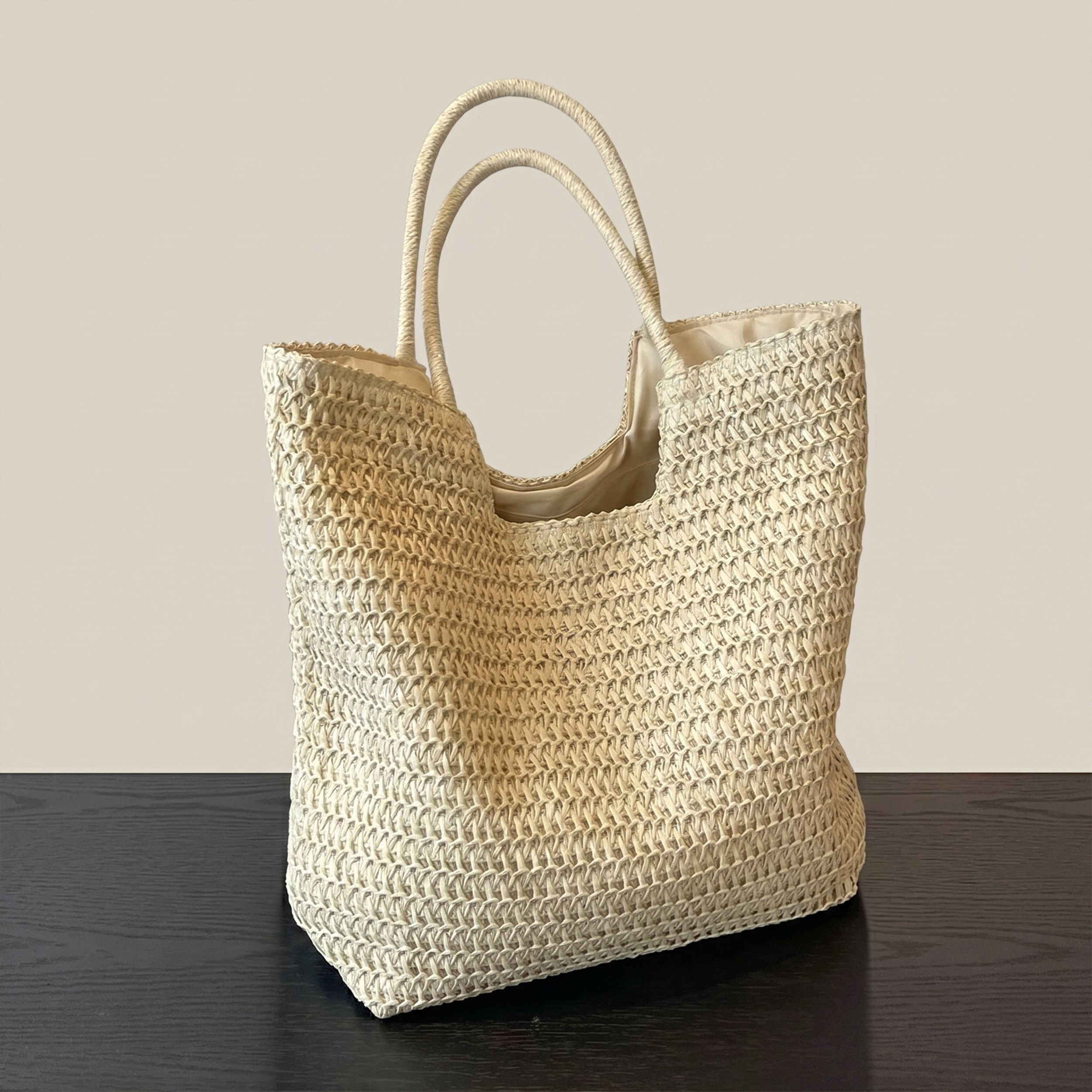 Woven Straw Tote Bag with Shoulder Straps Lightweight Crochet Knit Everyday Carry Tote Bag
