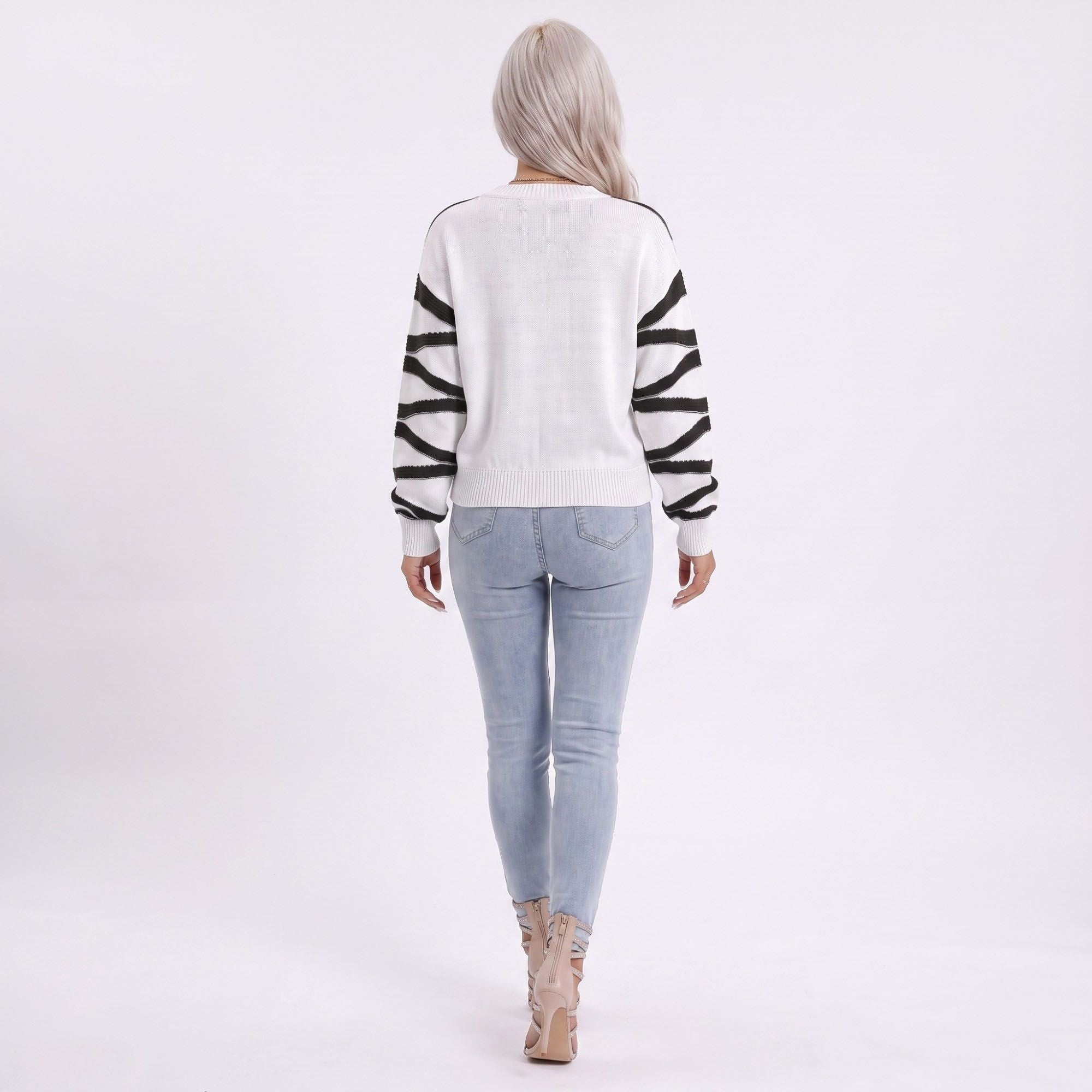 Wavy Stripe Crew Neck Long Sleeve Knit Sweater