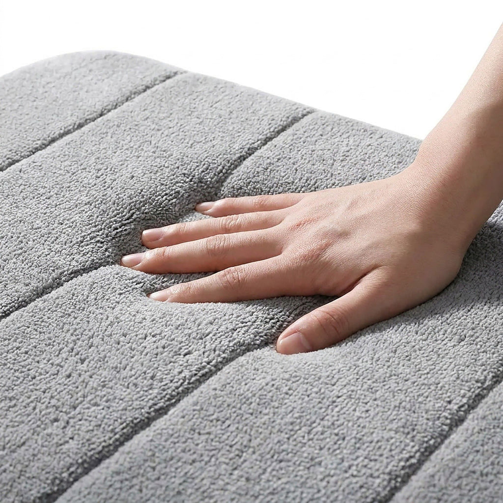 Soft Memory Foam Bath Mat with Absorbent Quilted Design and Non Slip Backing