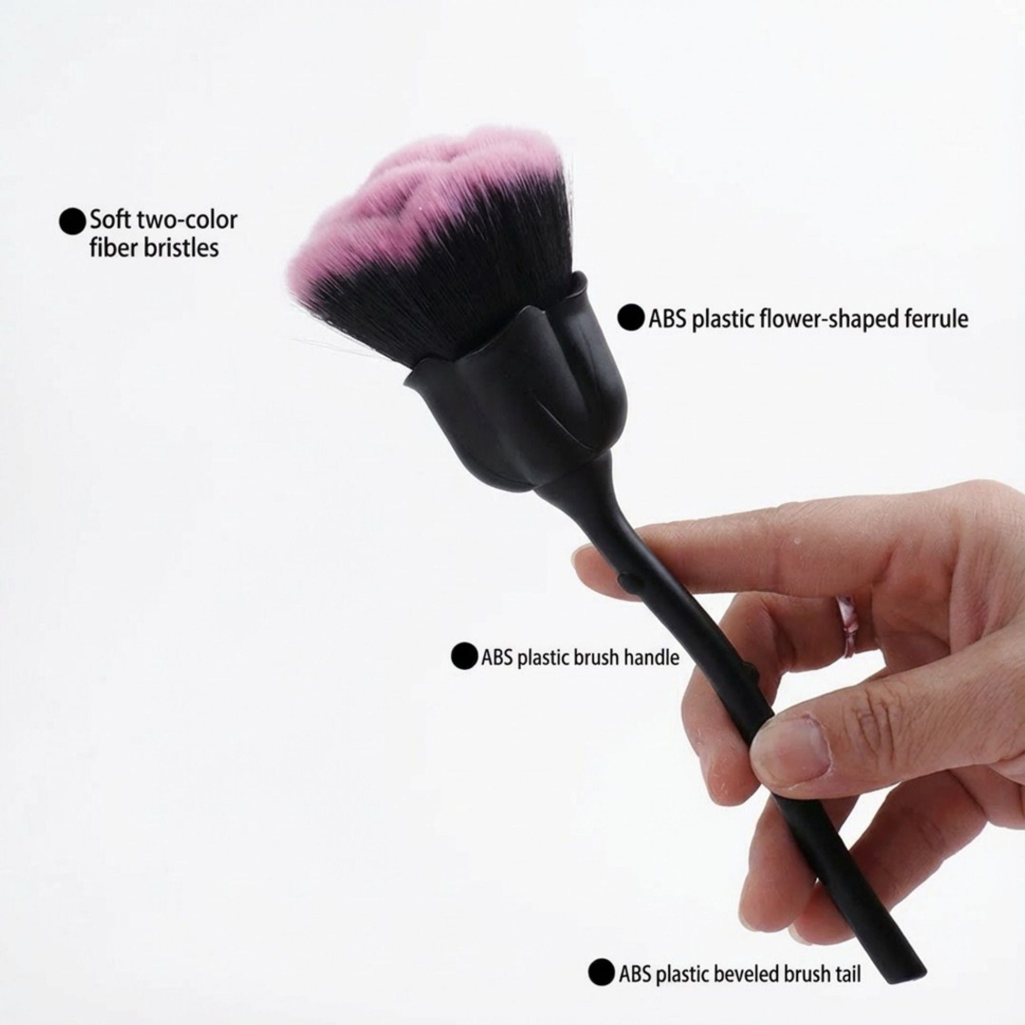 Flower-Shaped Face Powder Brush with Soft Synthetic Bristles and Curved Sculpted Handle