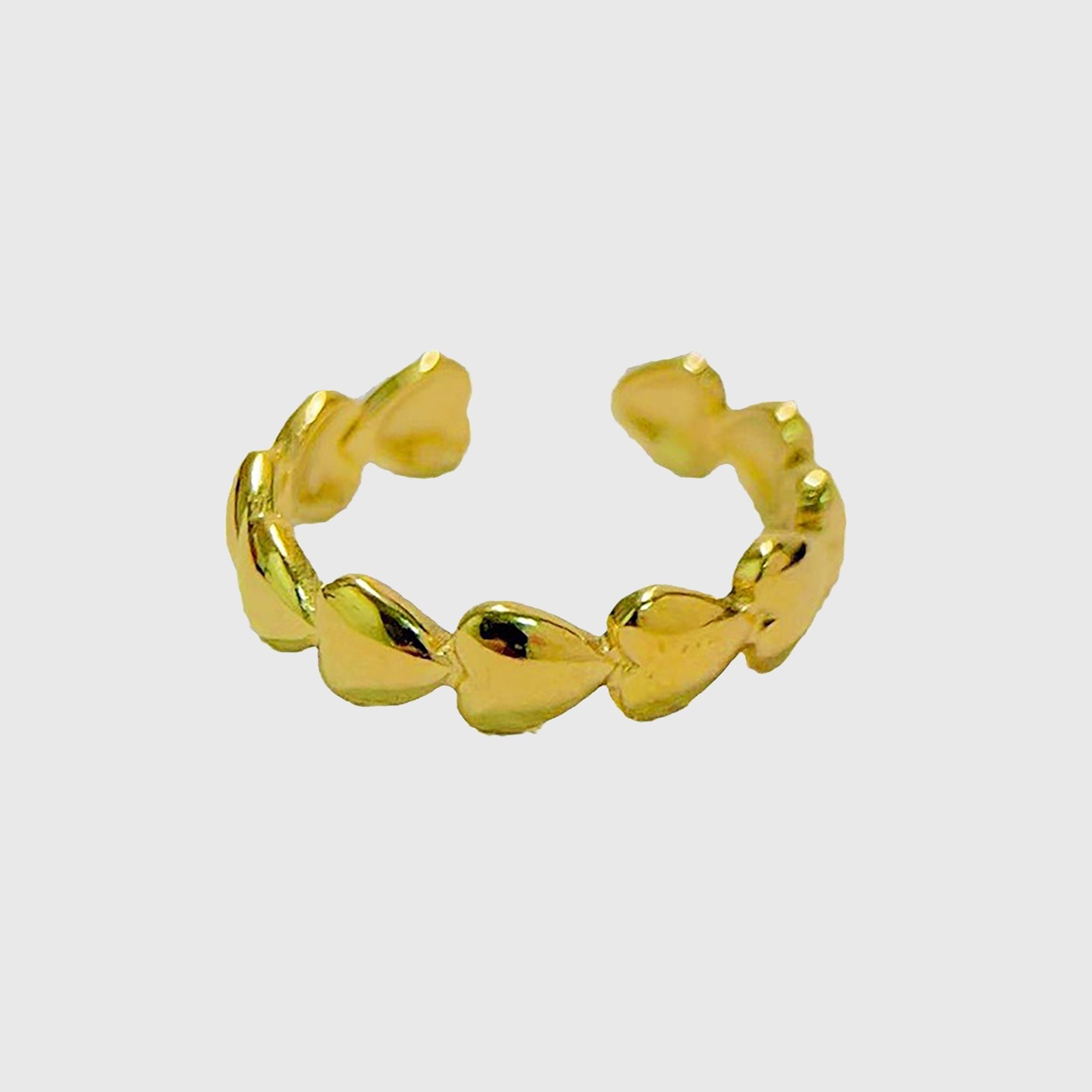 Women's Dainty Stackable Heart-Shaped Statement Ring for Daily & Romantic Styling