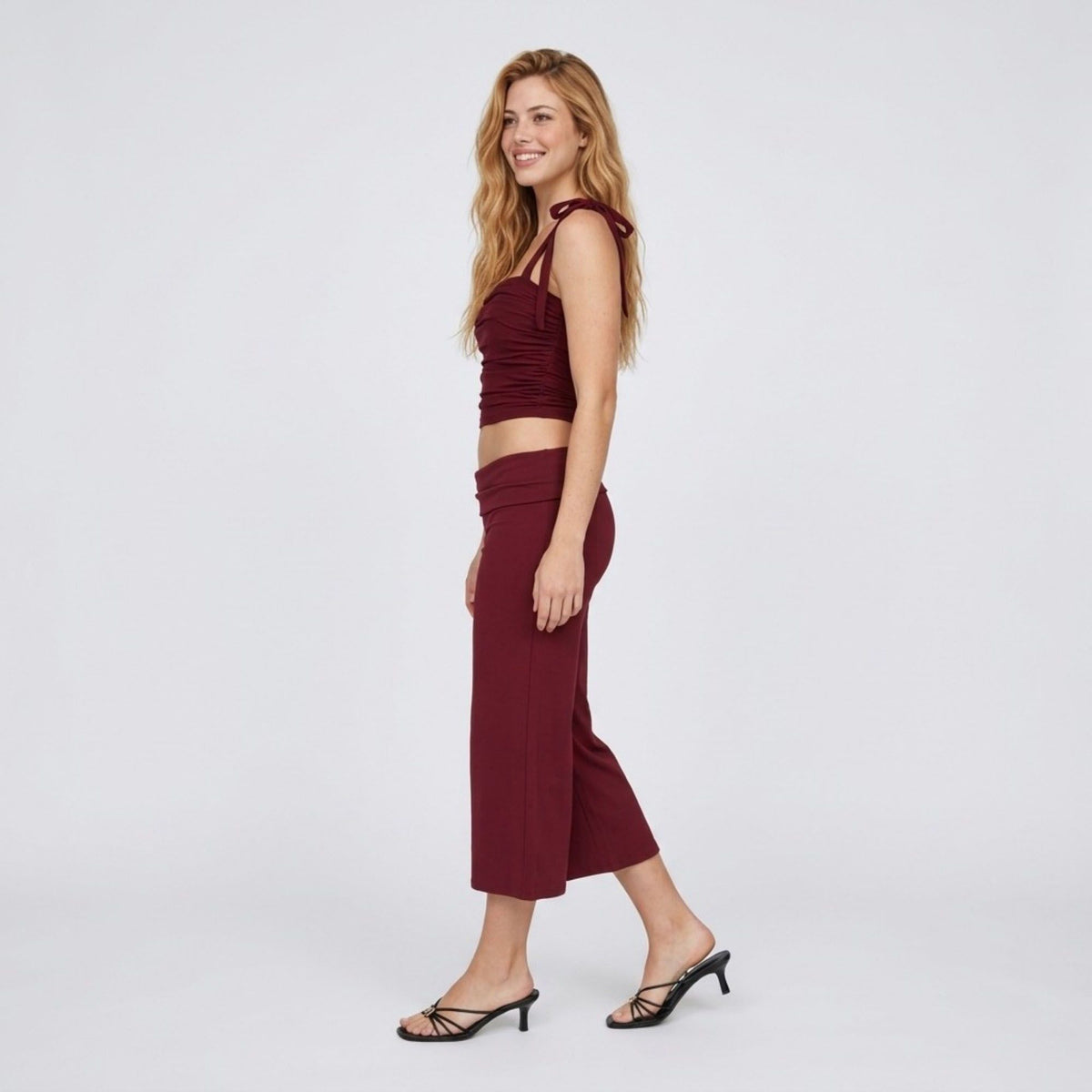 Foldover Waistband Cropped Wide-Leg Trousers Eye-Catching