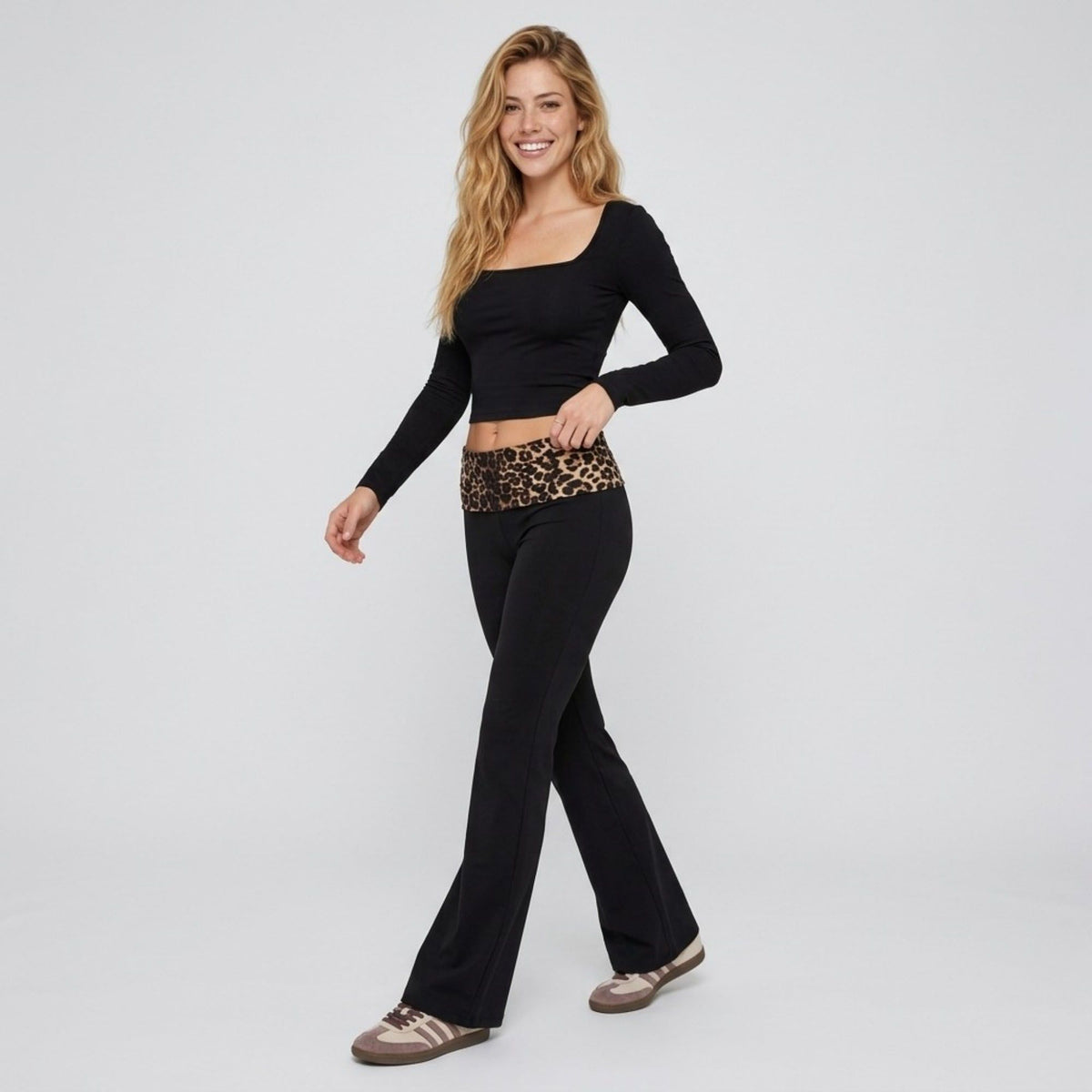 Leopard Print Contrast Waistband Full-Length Wide-Leg Trousers
