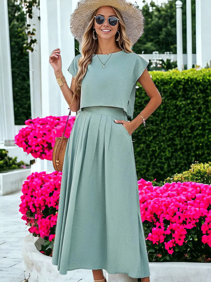 Two Piece Set Casual Short Sleeved Crop Top And Long Skirt