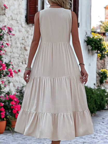Vestido midi bohemio con volantes, cuello en V y botones detallados para mujer