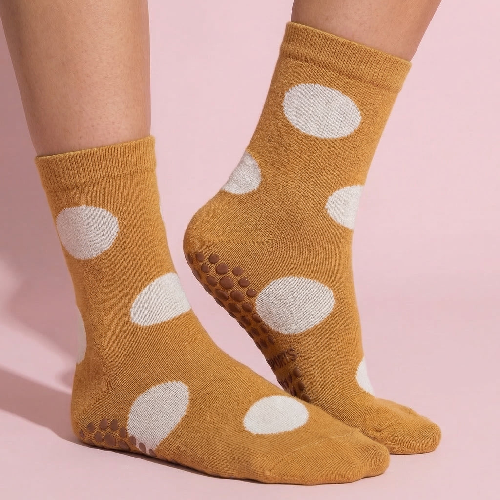 2 Pairs Womens Polka Dot Cotton Crew Socks with Non Slip Grip Sole
