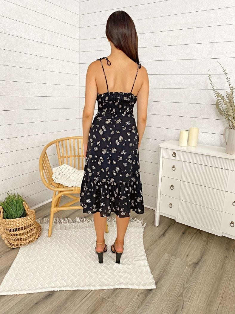 Vestido midi con tiras y lazo con estampado floral negro 