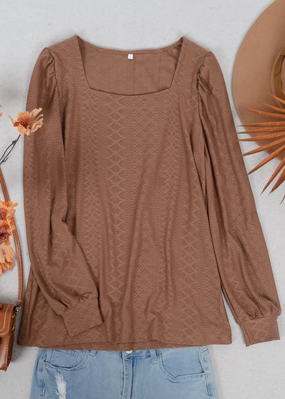 Blusa plisada con escote cuadrado y hombros descubiertos