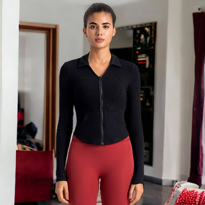 Chaqueta deportiva con cuello y dobladillo curvo