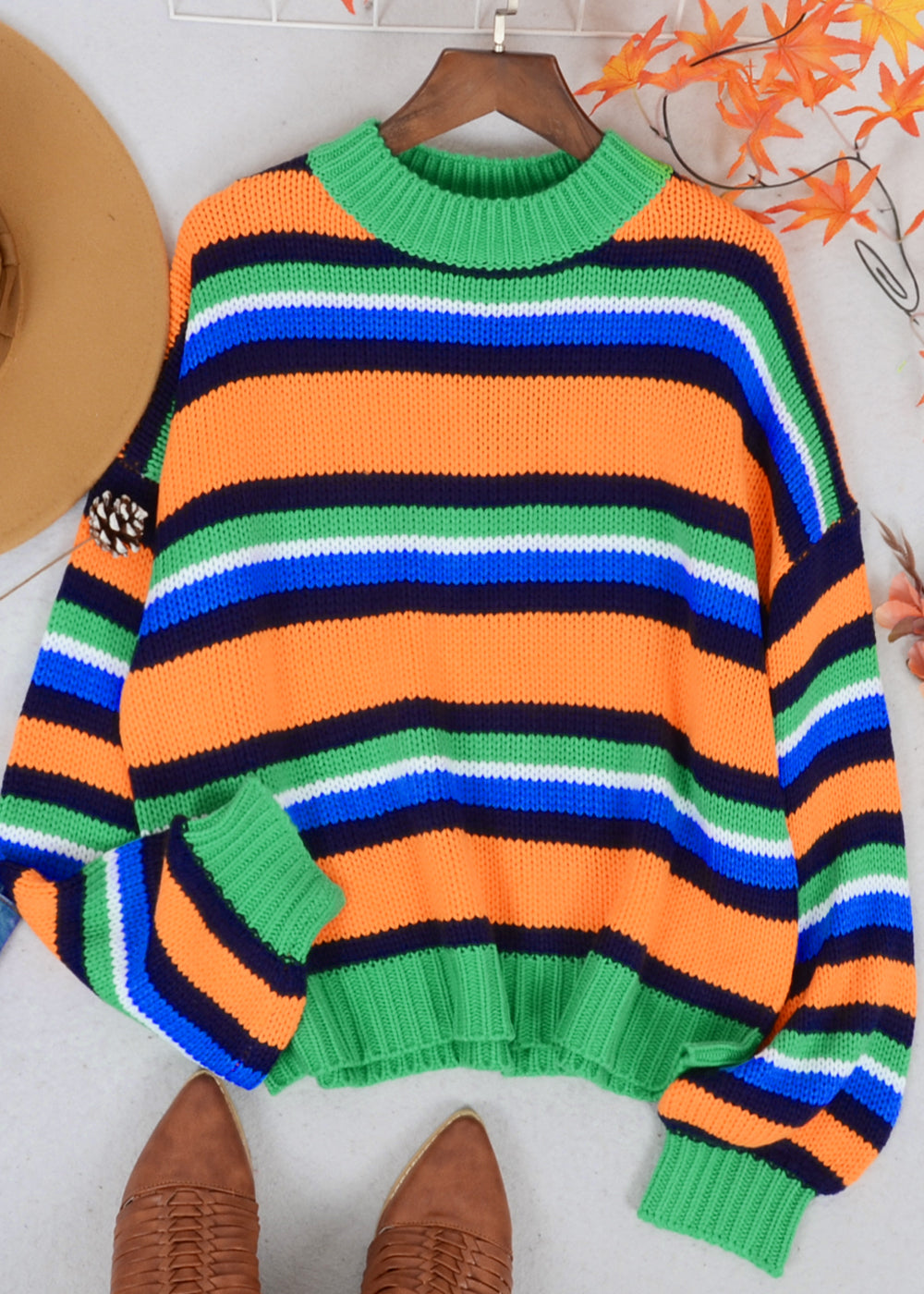 Suéter retro de rayas con cuello redondo
